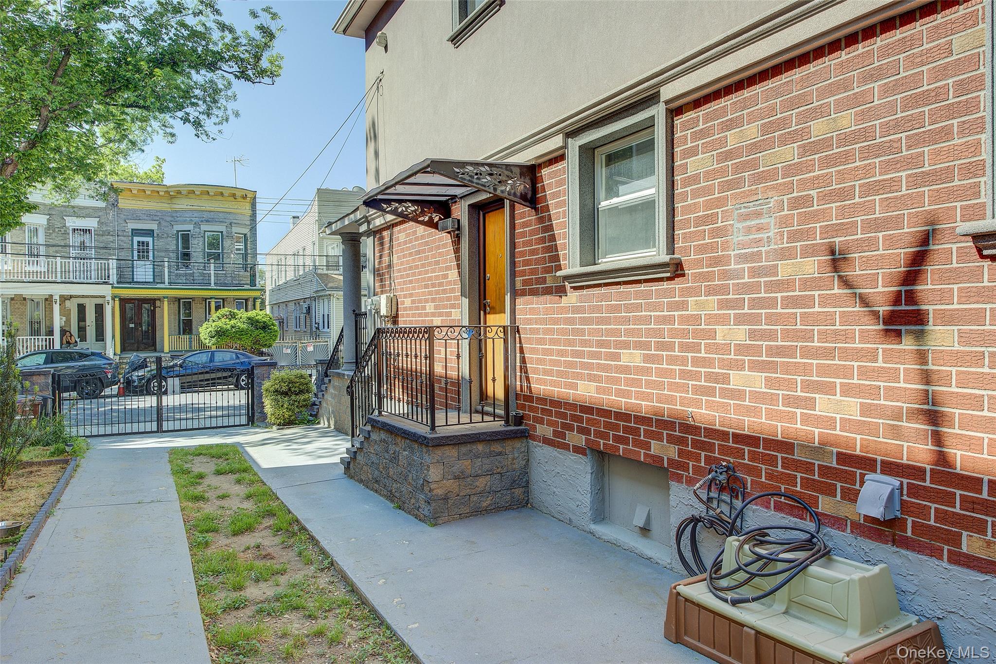80-49 89th Avenue