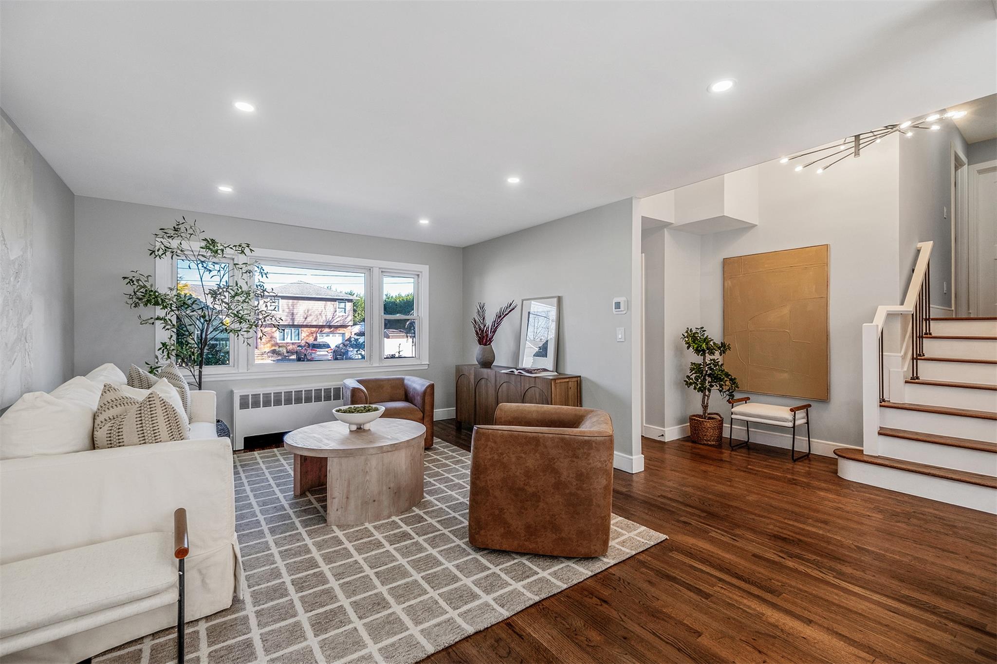 2810 Wynsum Avenue, Merrick, New York image 5