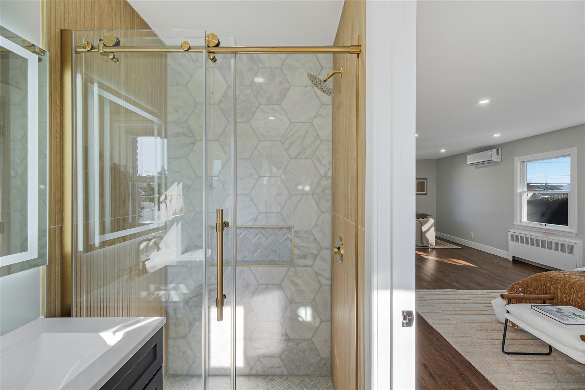 2810 Wynsum Avenue, Merrick, New York image 13