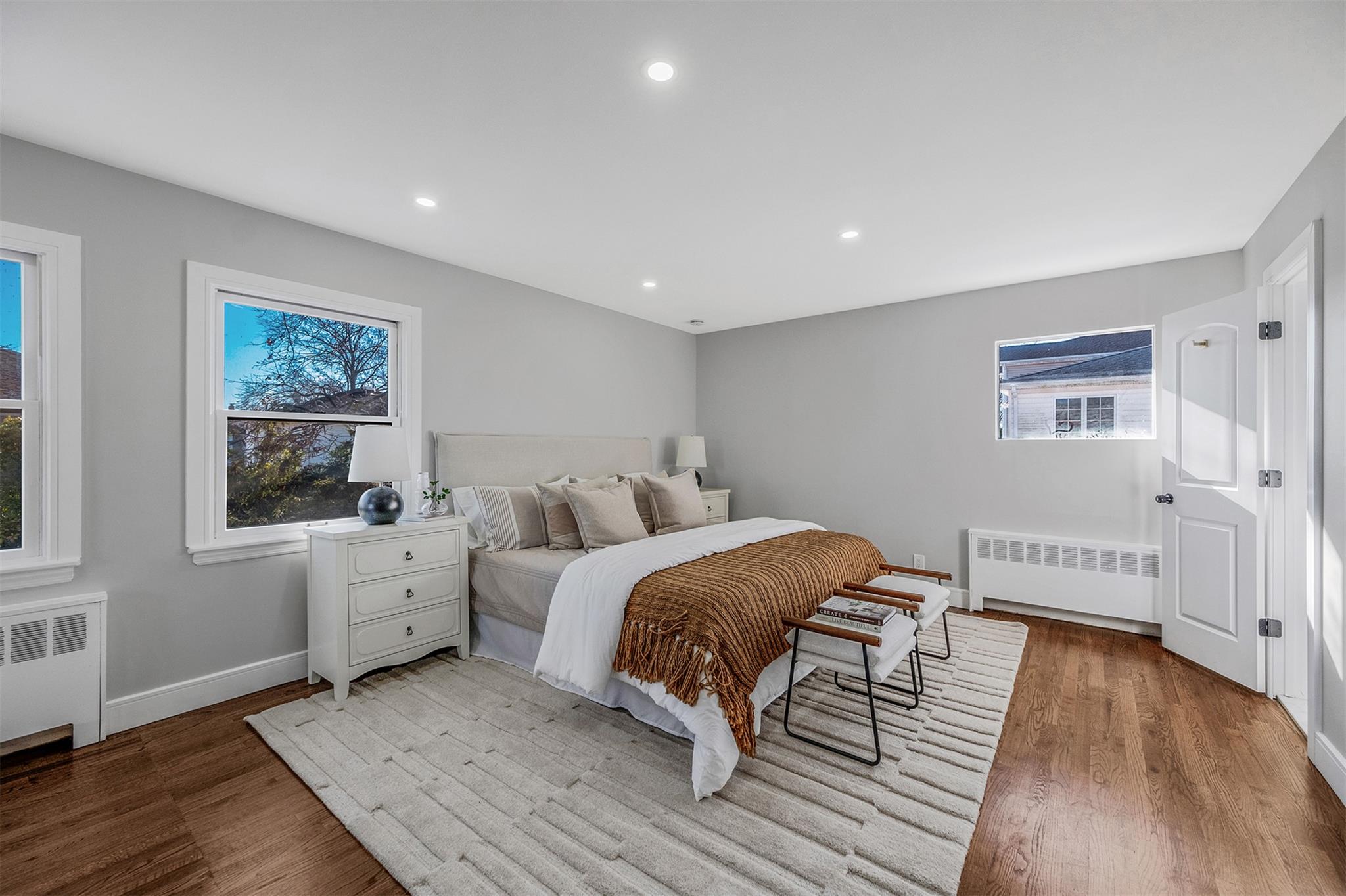 2810 Wynsum Avenue, Merrick, New York image 9