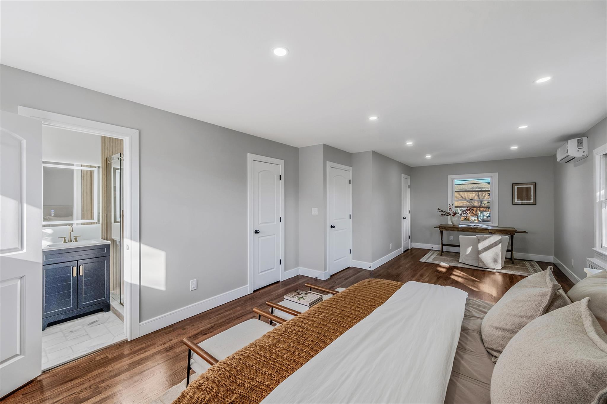2810 Wynsum Avenue, Merrick, New York image 11