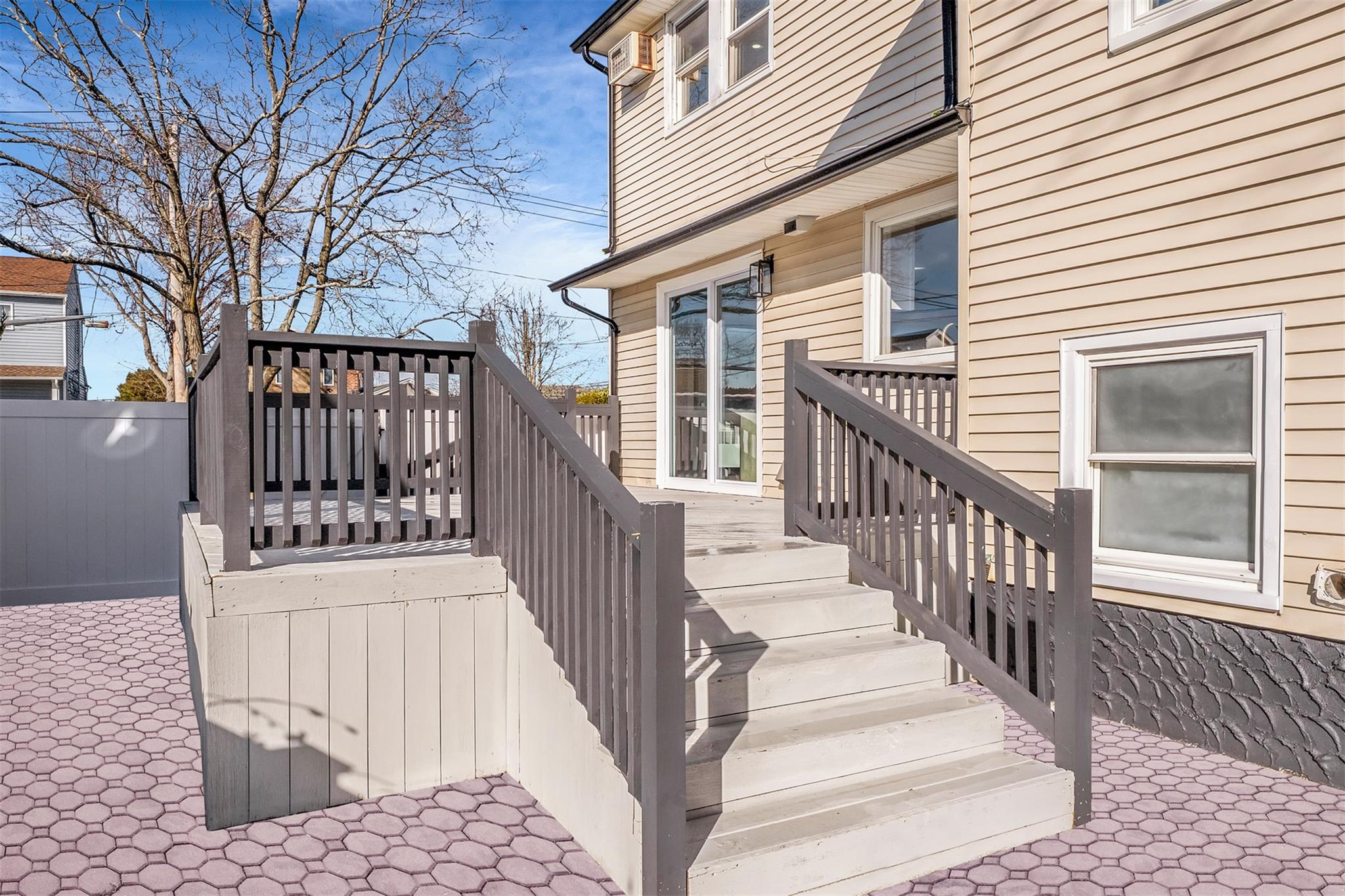 2810 Wynsum Avenue, Merrick, New York image 26
