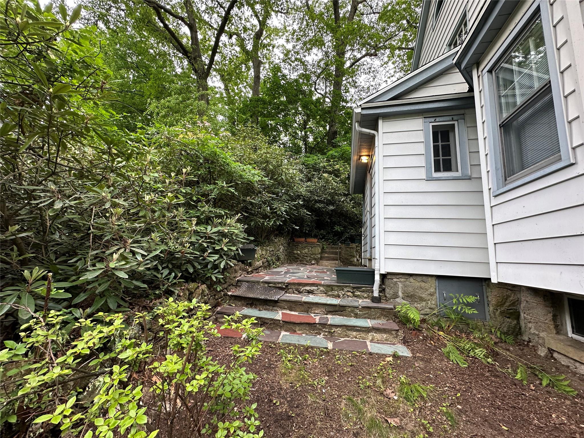 40 Pine Brook Drive, Larchmont, New York image 36