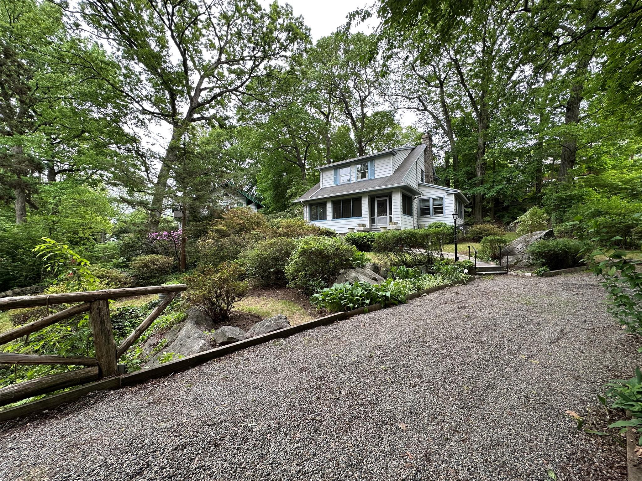 40 Pine Brook Drive, Larchmont, New York image 1