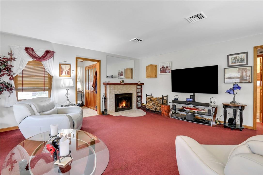 43 Lake Road, Hopewell Junction, New York image 10