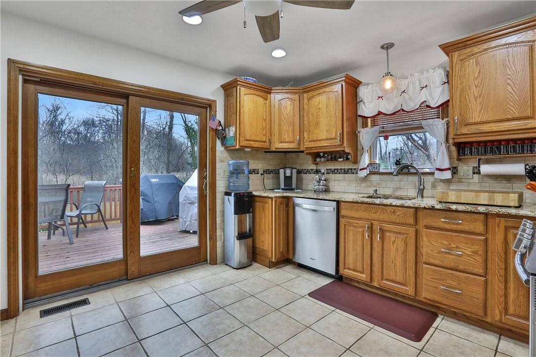43 Lake Road, Hopewell Junction, New York image 4