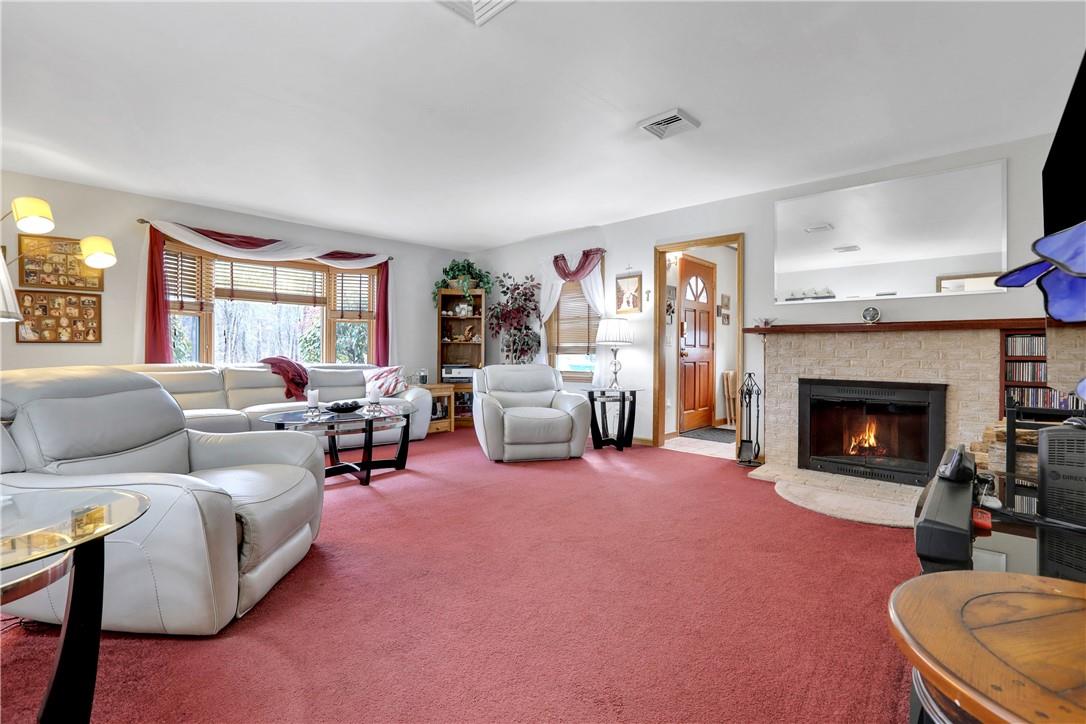 43 Lake Road, Hopewell Junction, New York image 8