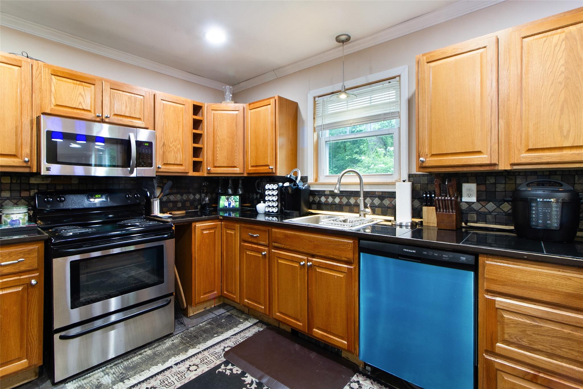 16 Tiger Road, Hopewell Junction, New York image 6
