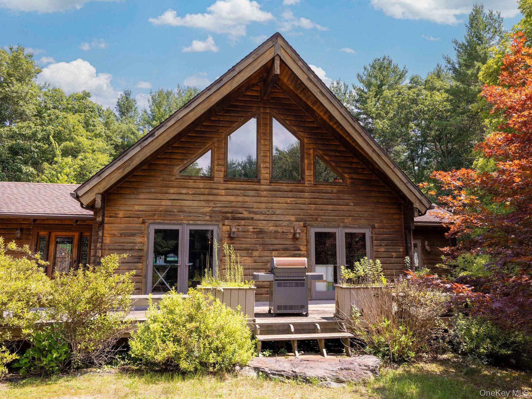 11 Spruce Hill Road