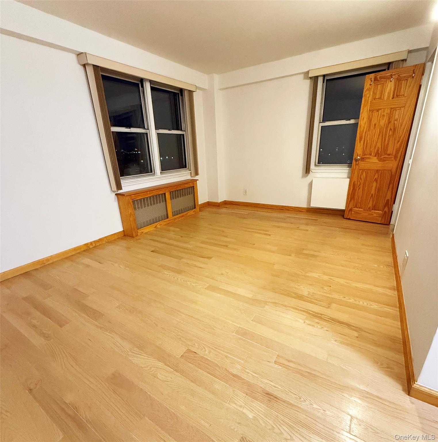 43-10 Kissena Boulevard 16D