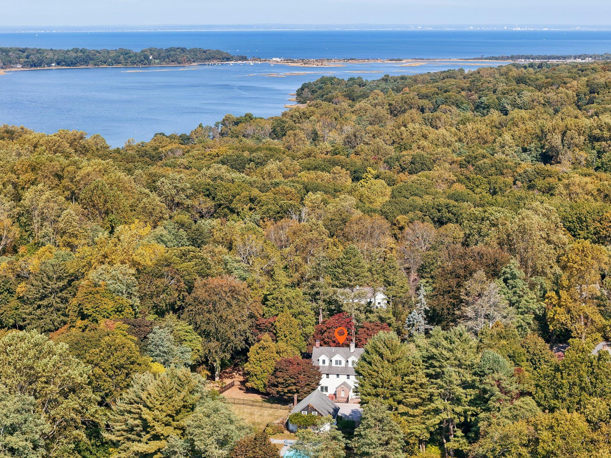 537 Moriches Road, Head Of The Harbor, New York image 28