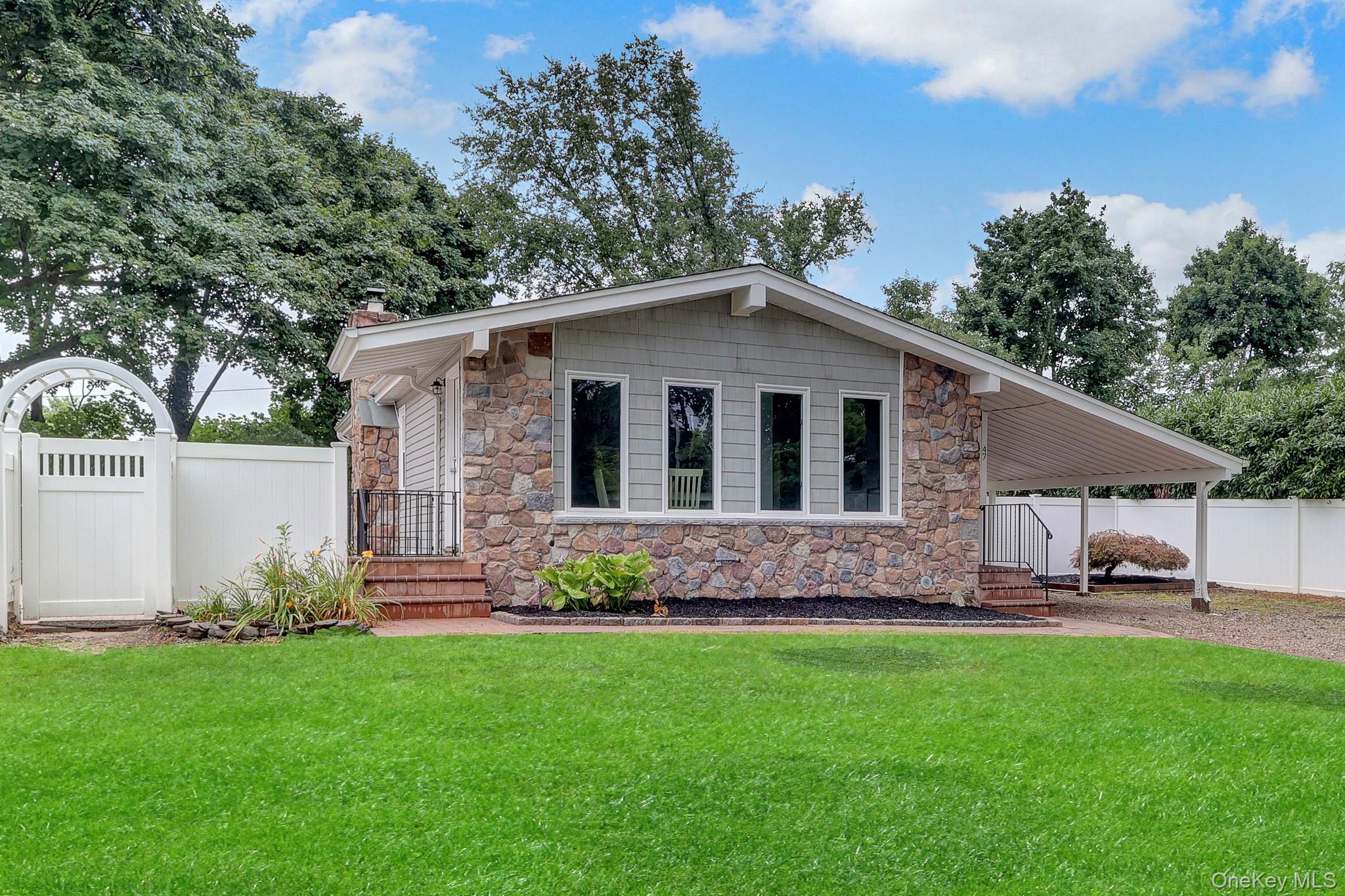 47 Hayrick Lane
