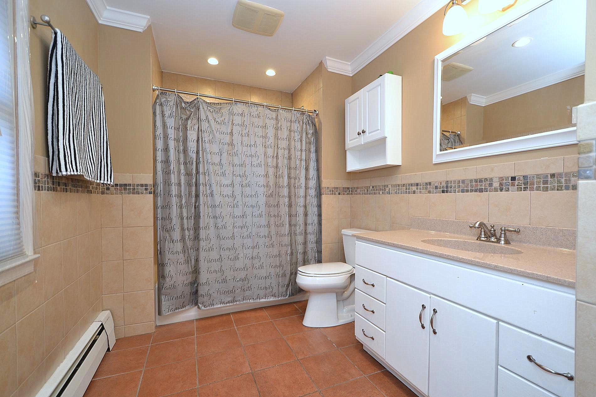 5 Whinstone Street, Coram, New York image 15