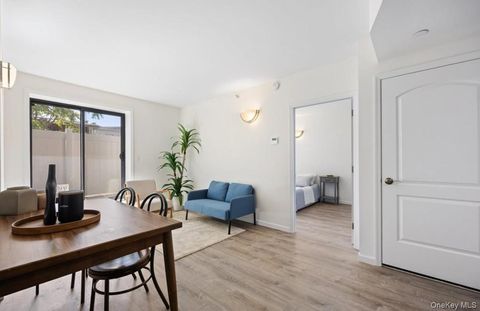 Condo For Sale - 97-30 64th Avenue #2D<br/> Rego Park, NY 11374