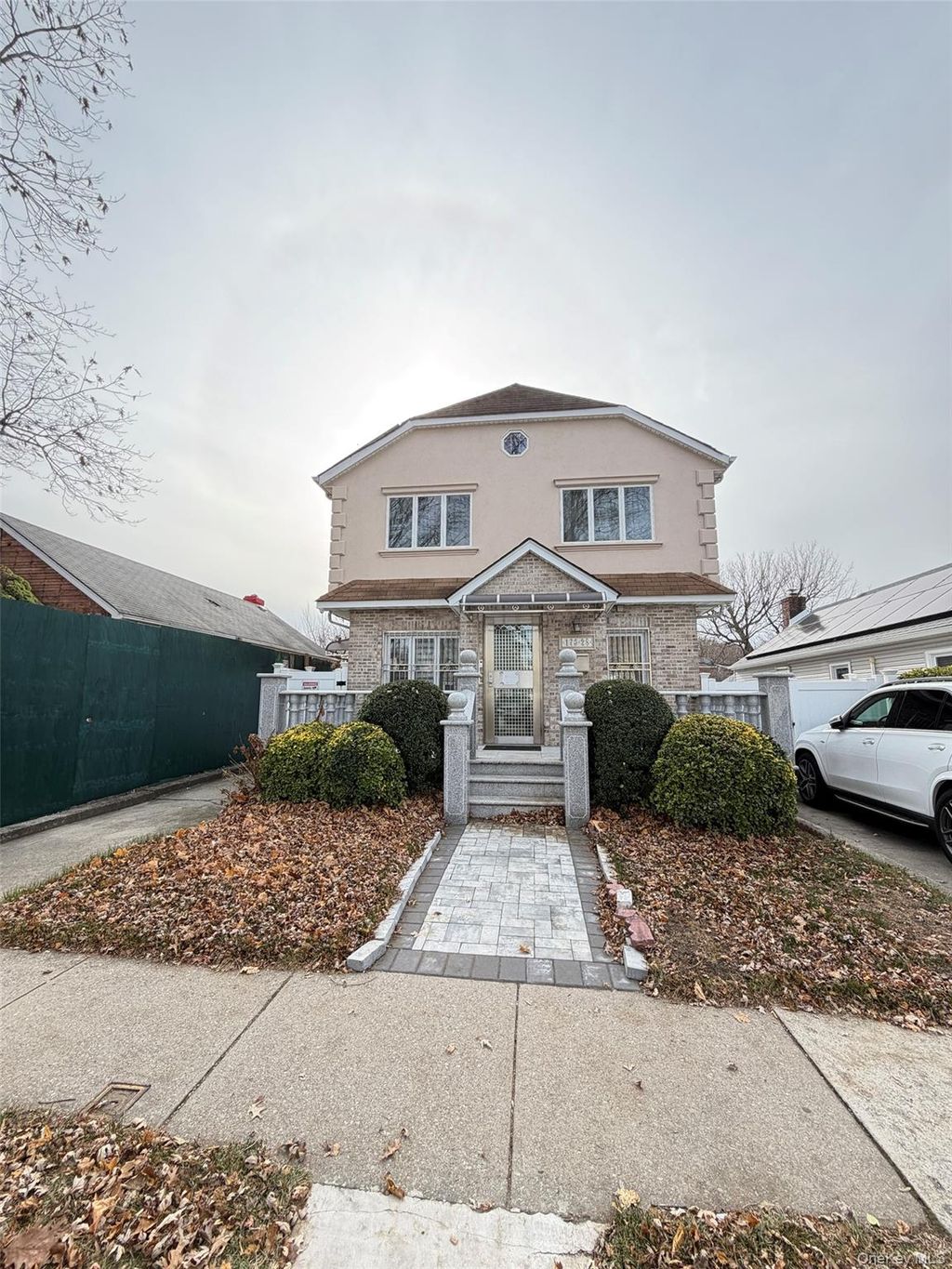 Photo of 175-28 Underhill Avenue, Fresh Meadows, NY 11365 (MLS # 943186)