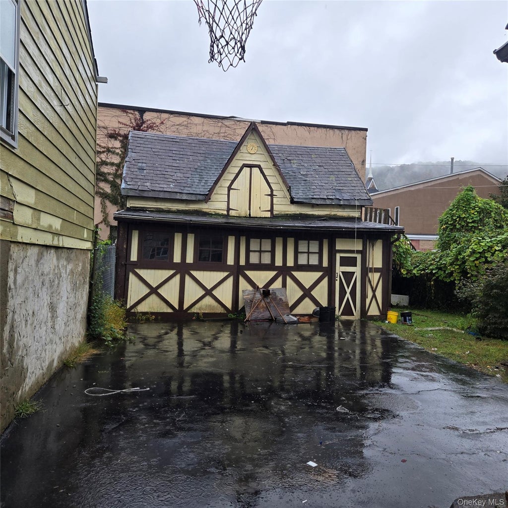 Photo of 52 Broad Street, Haverstraw, NY 10927 (MLS # 1060550)
