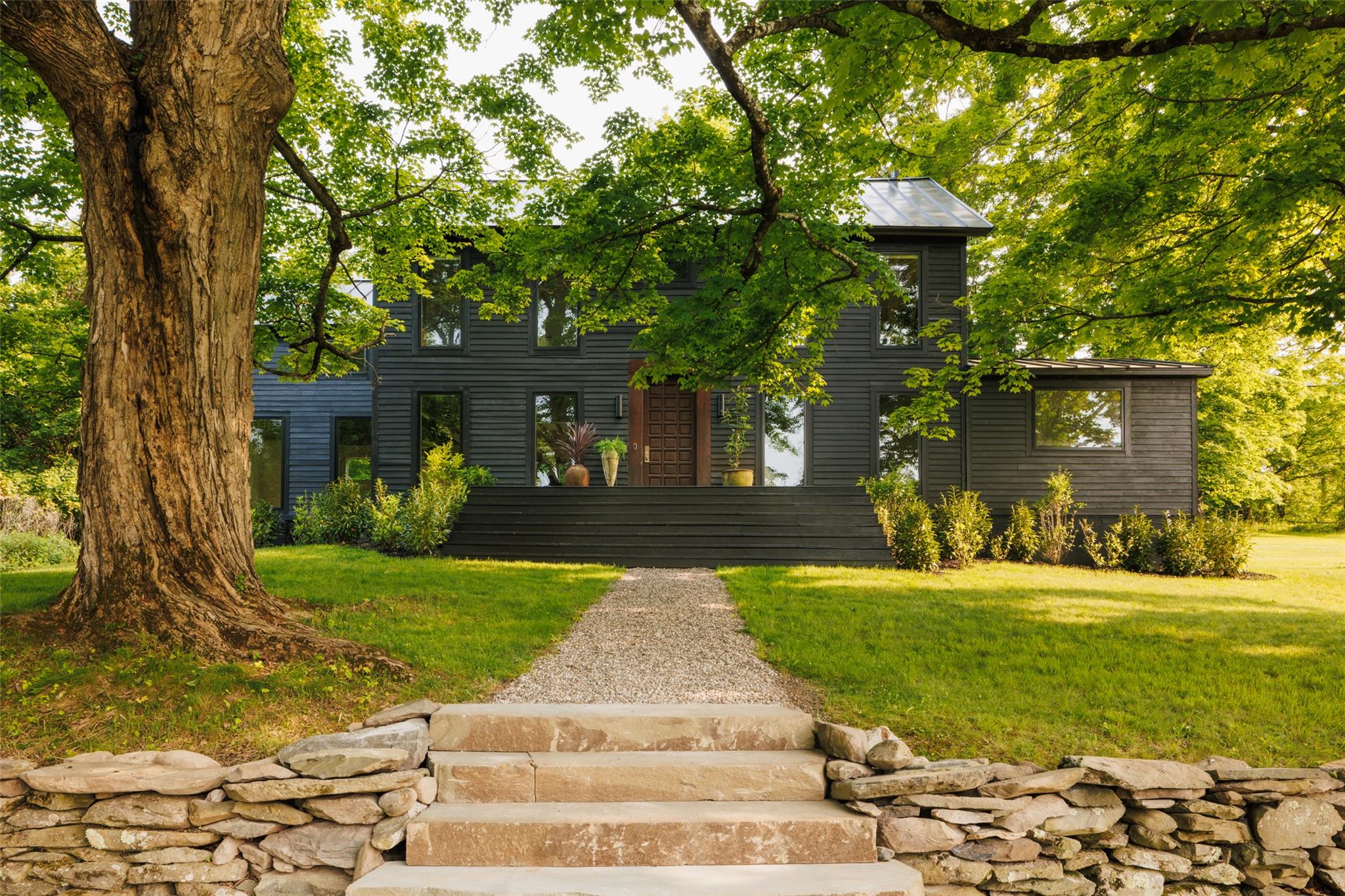 101 Holmes Road