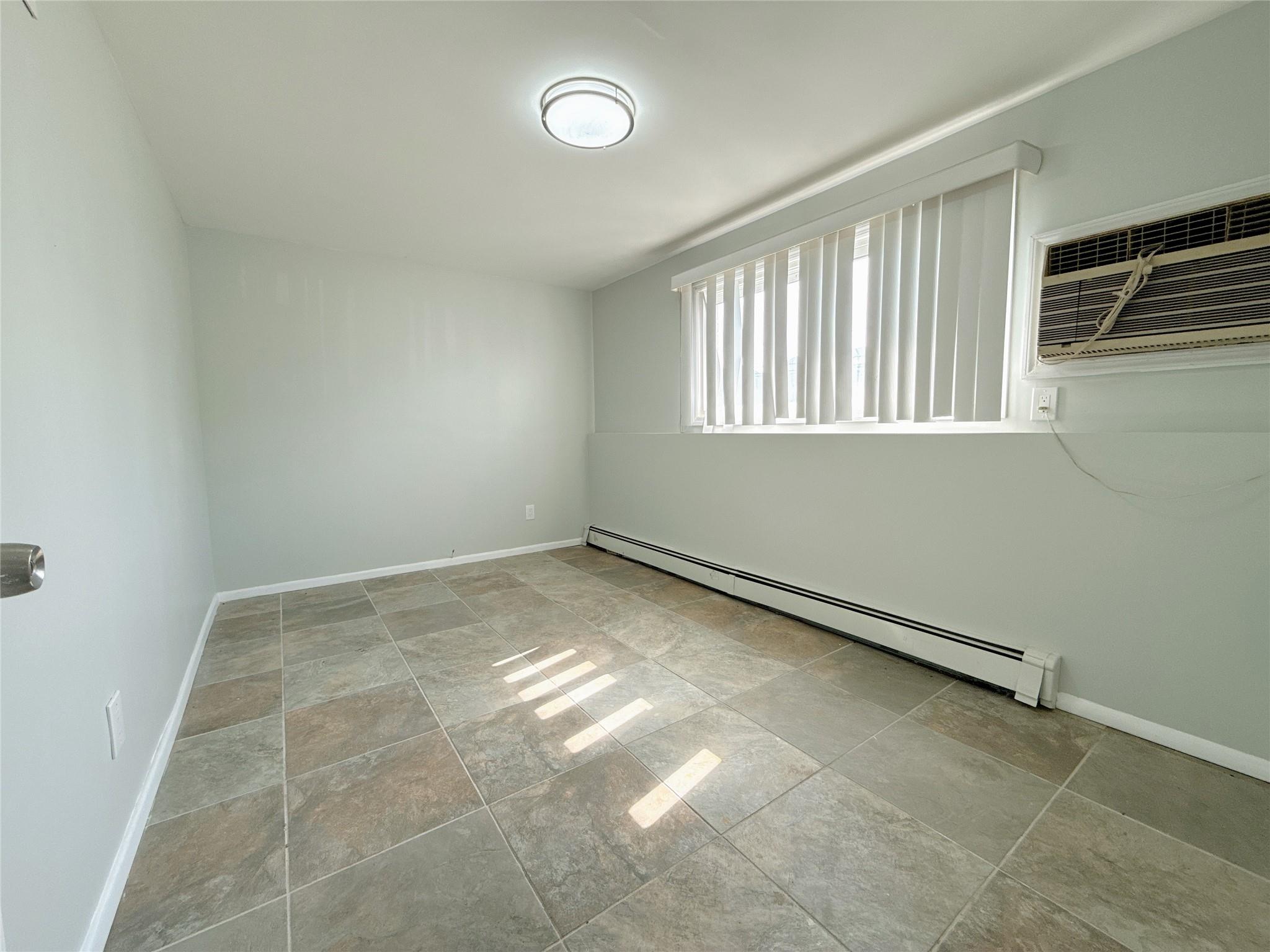571 Nassau Avenue, Freeport, New York image 14
