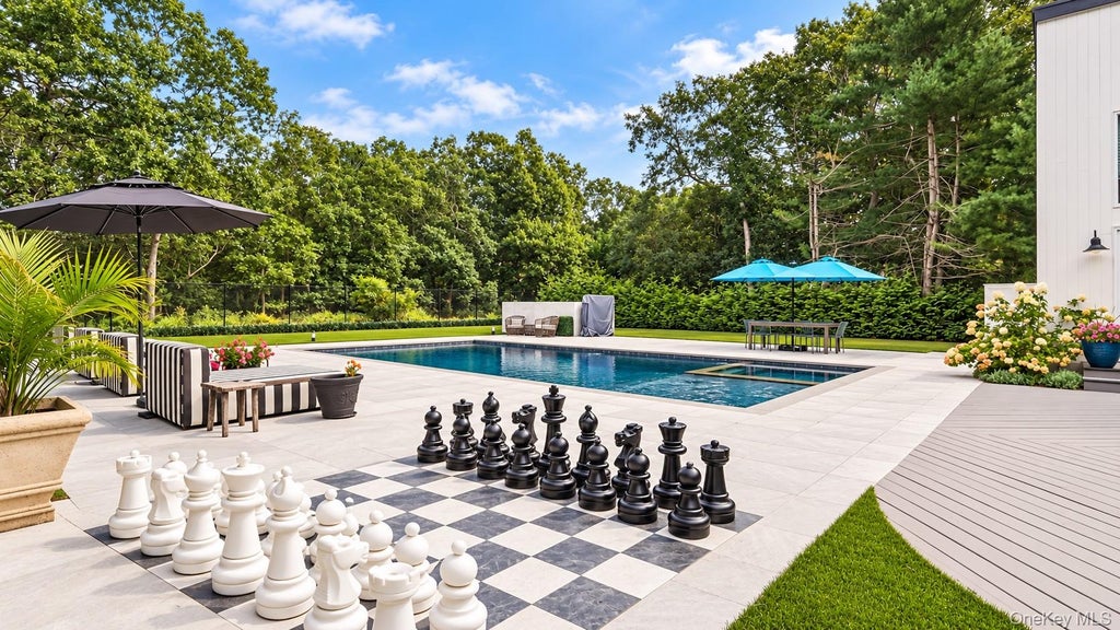 Photo of East Hampton, NY 11937 (MLS # 1050879)