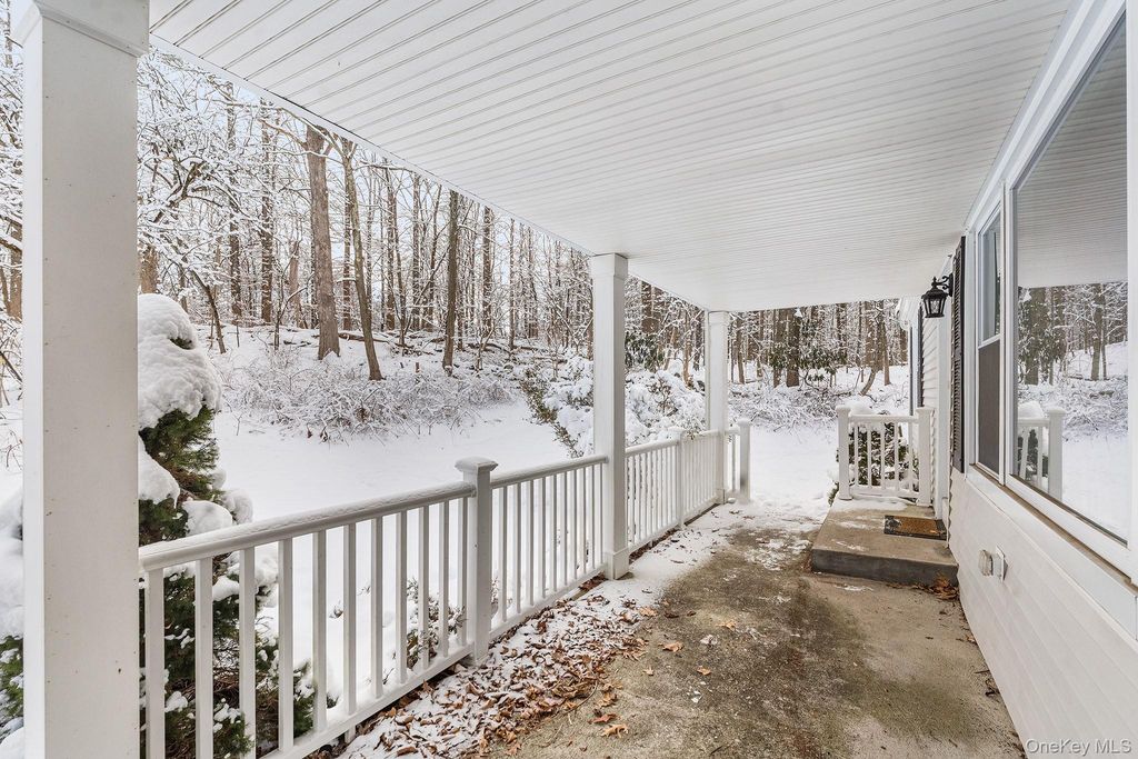 Photo of 3483 Overlook Avenue, Yorktown Heights, NY 10598 (MLS # 951330)