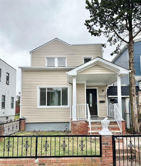 Photo of 137-29 231st Street, Laurelton, NY 11413 (MLS # 924446)