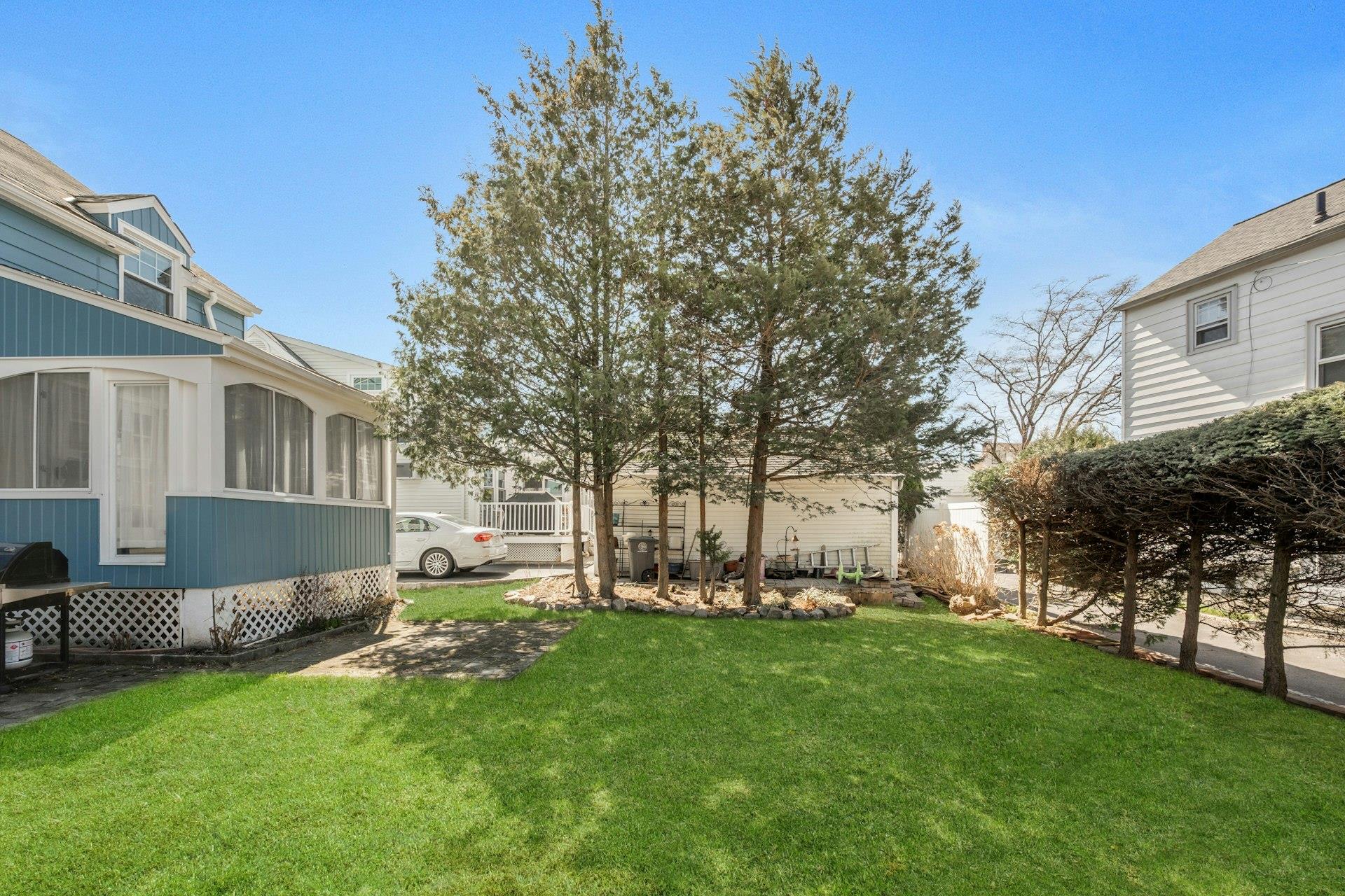45 Thompson Avenue, White Plains, New York image 31