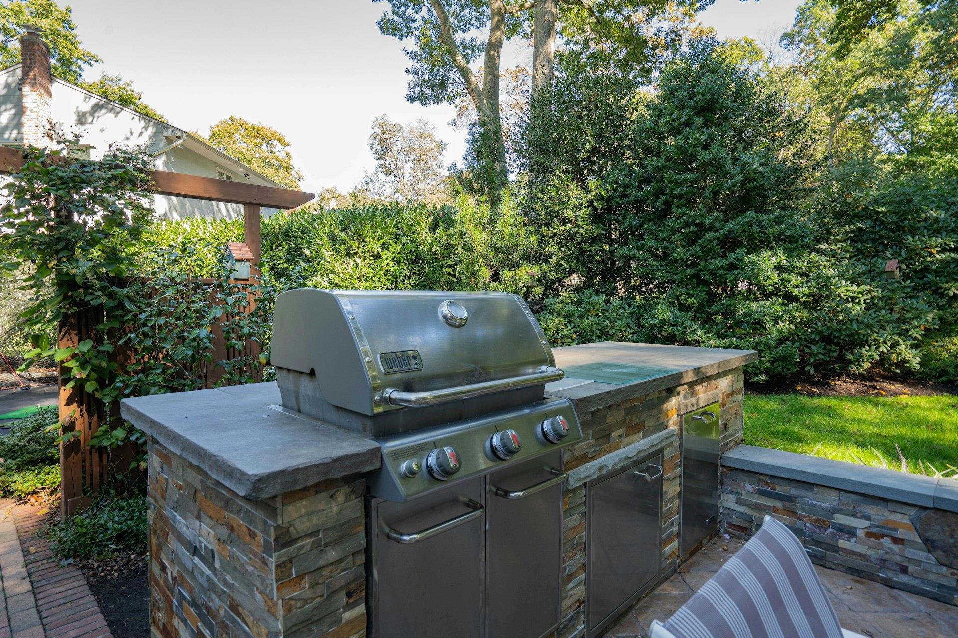 87 Mcculloch Drive, Dix Hills, New York image 32