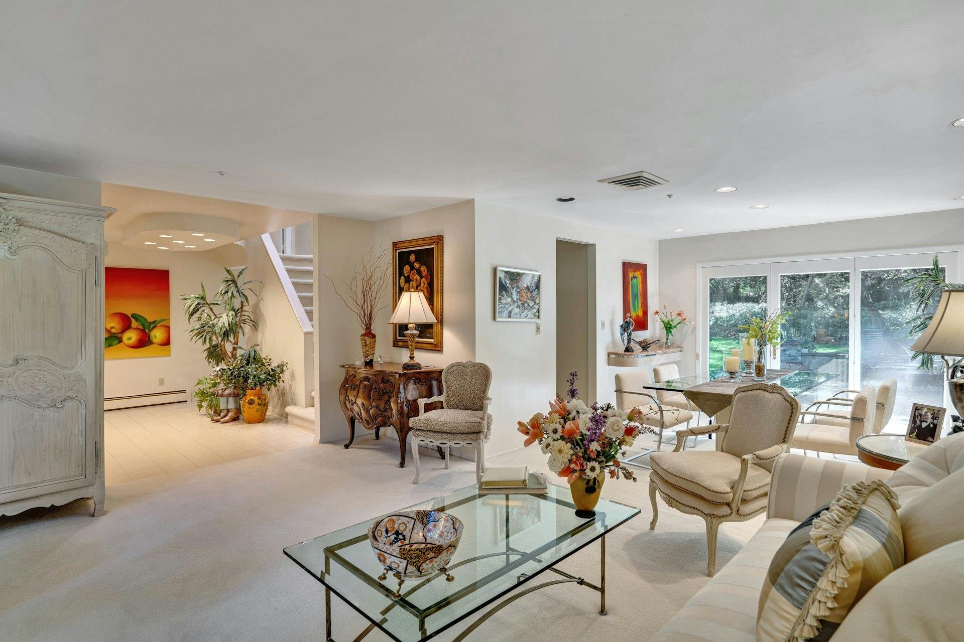 87 Mcculloch Drive, Dix Hills, New York image 7