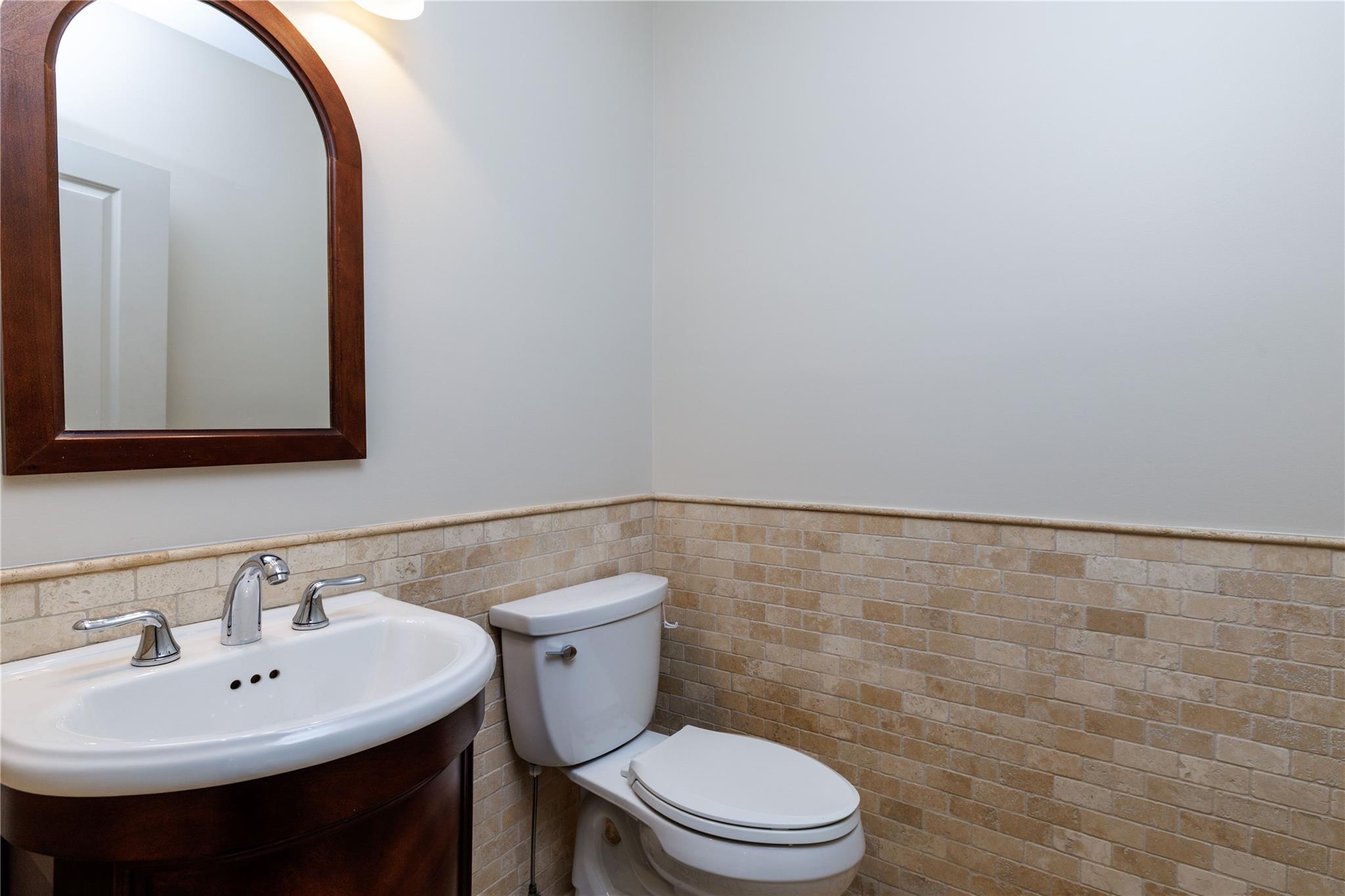 22 Commonwealth Avenue, Massapequa, New York image 12