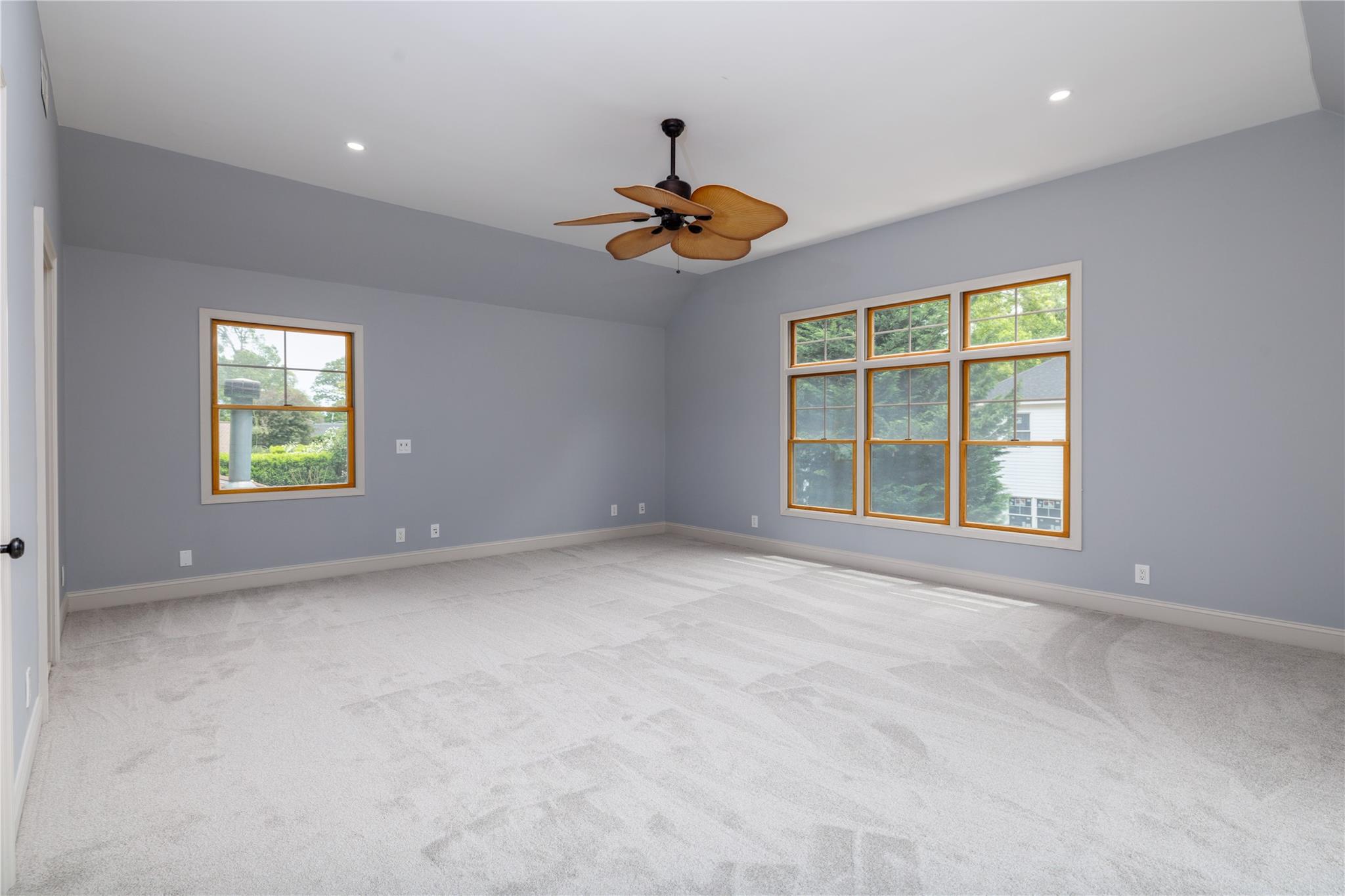 22 Commonwealth Avenue, Massapequa, New York image 14