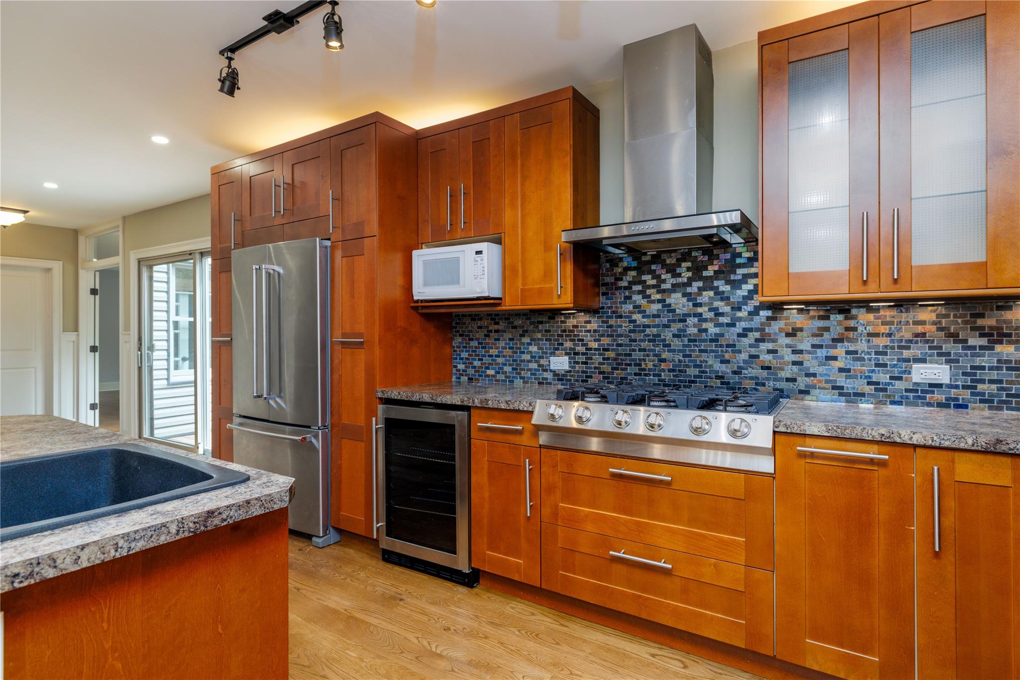 22 Commonwealth Avenue, Massapequa, New York image 8