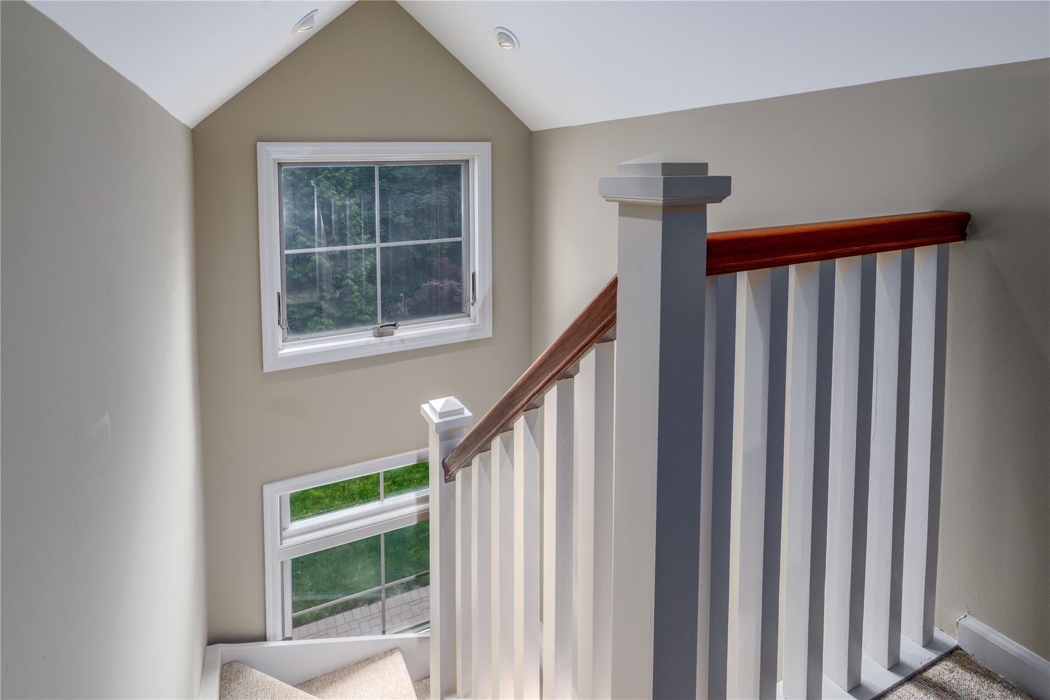 22 Commonwealth Avenue, Massapequa, New York image 27