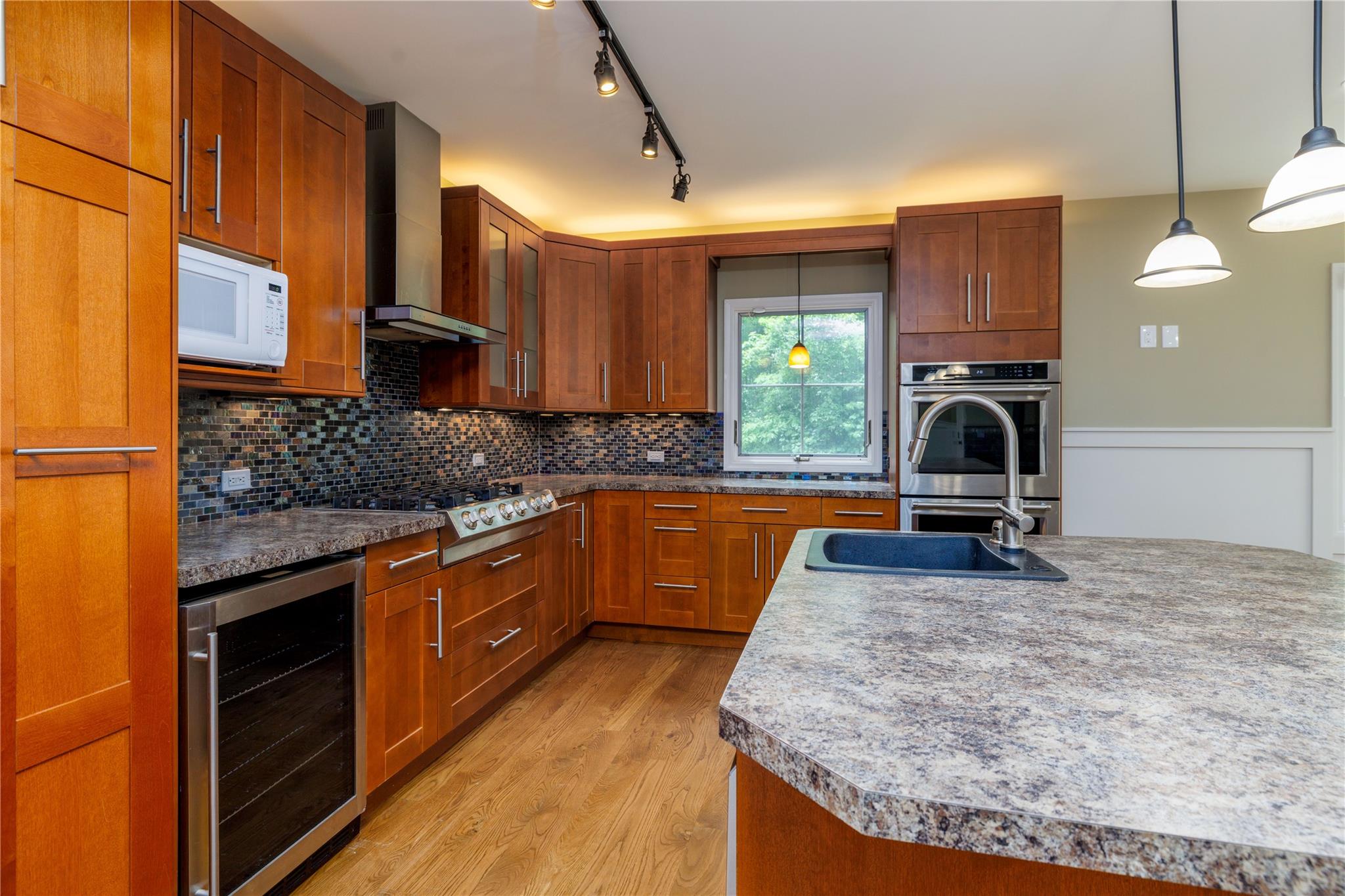 22 Commonwealth Avenue, Massapequa, New York image 7