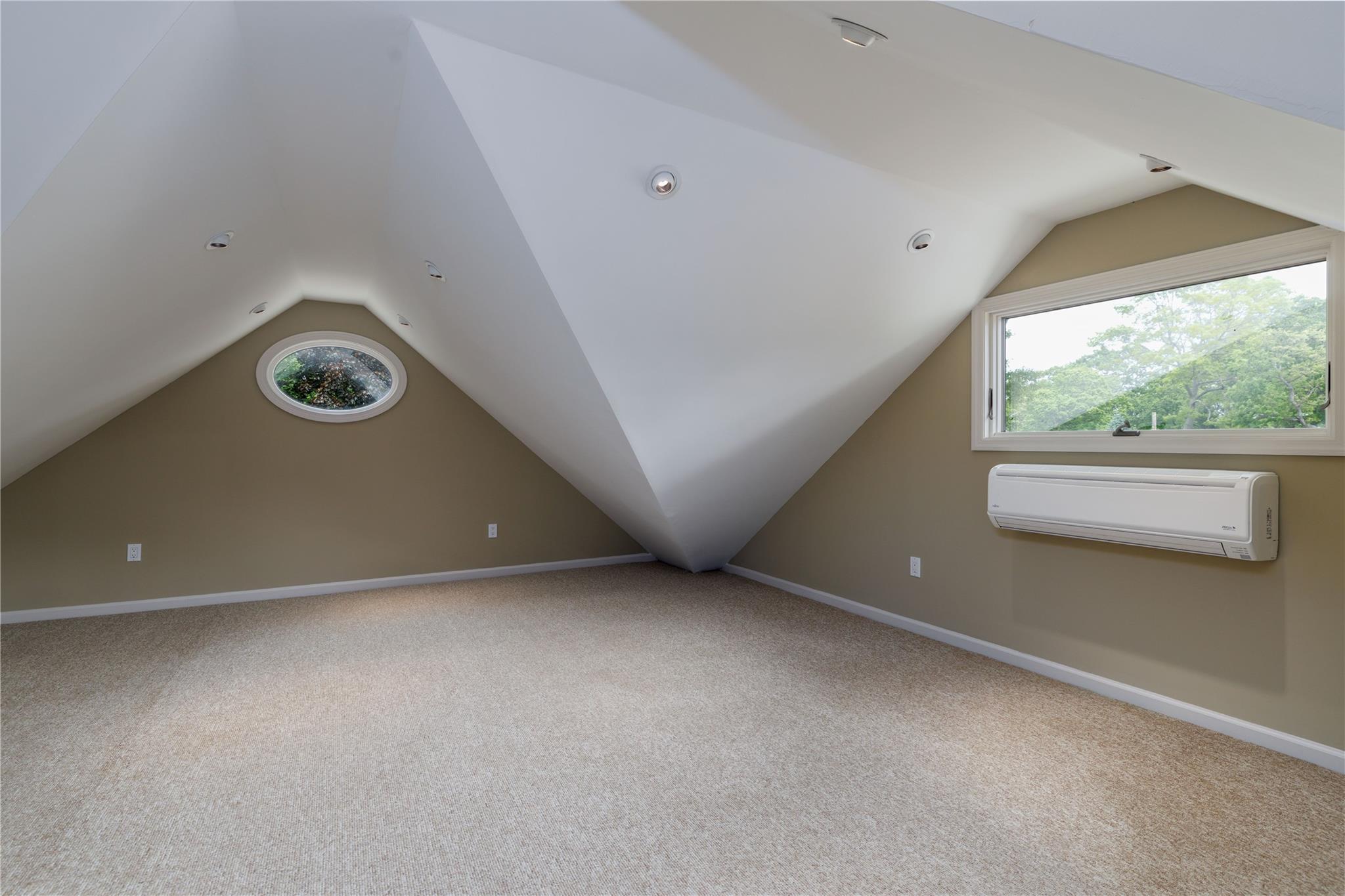 22 Commonwealth Avenue, Massapequa, New York image 30