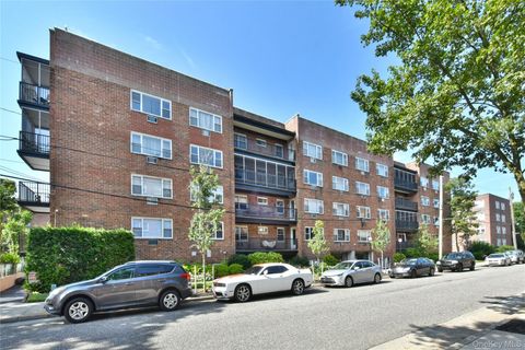 101 Lincoln Avenue Unit 3R, Mineola, NY 11501 - MLS#: 958693