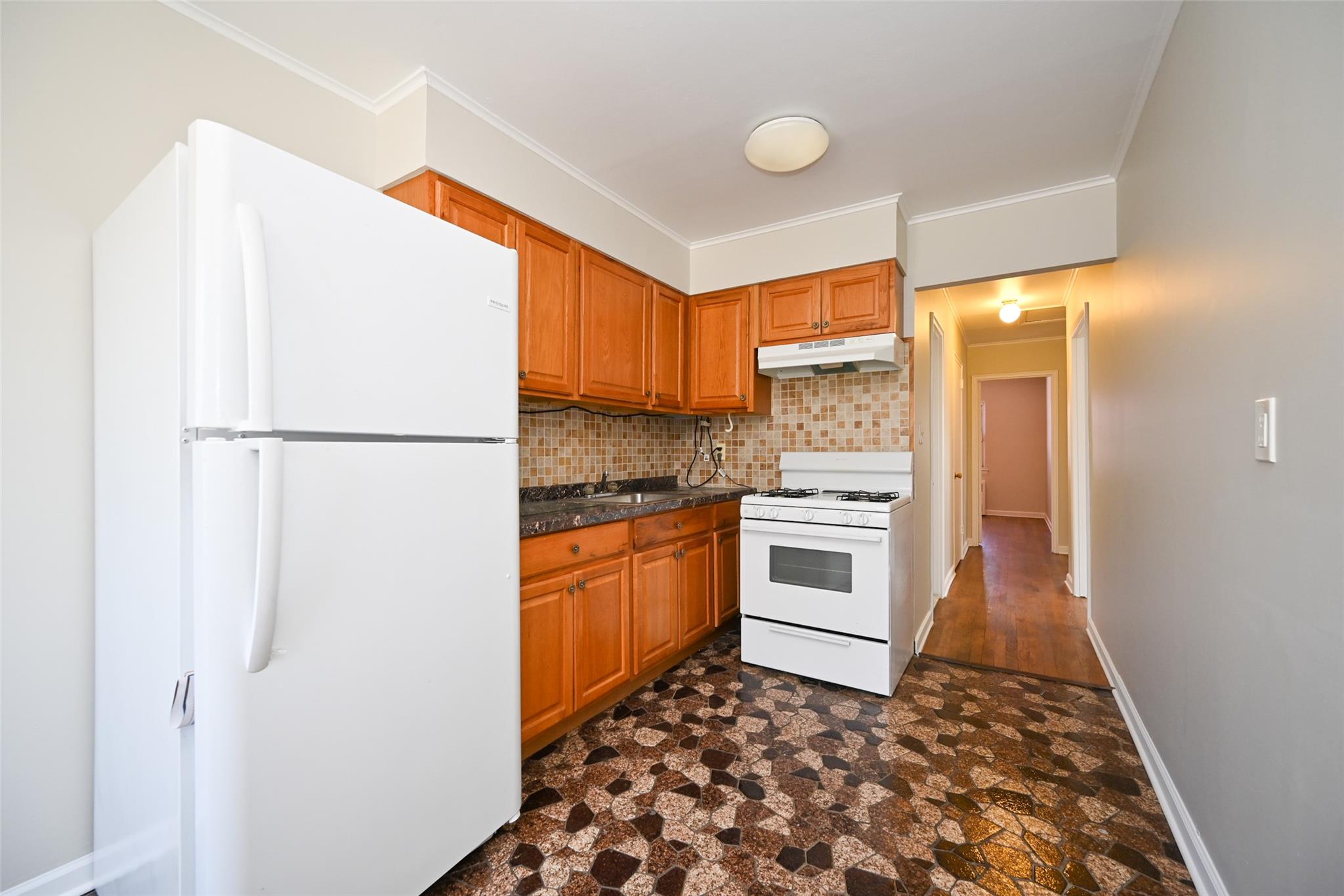 58-55 197 Street, Fresh Meadows, New York image 9