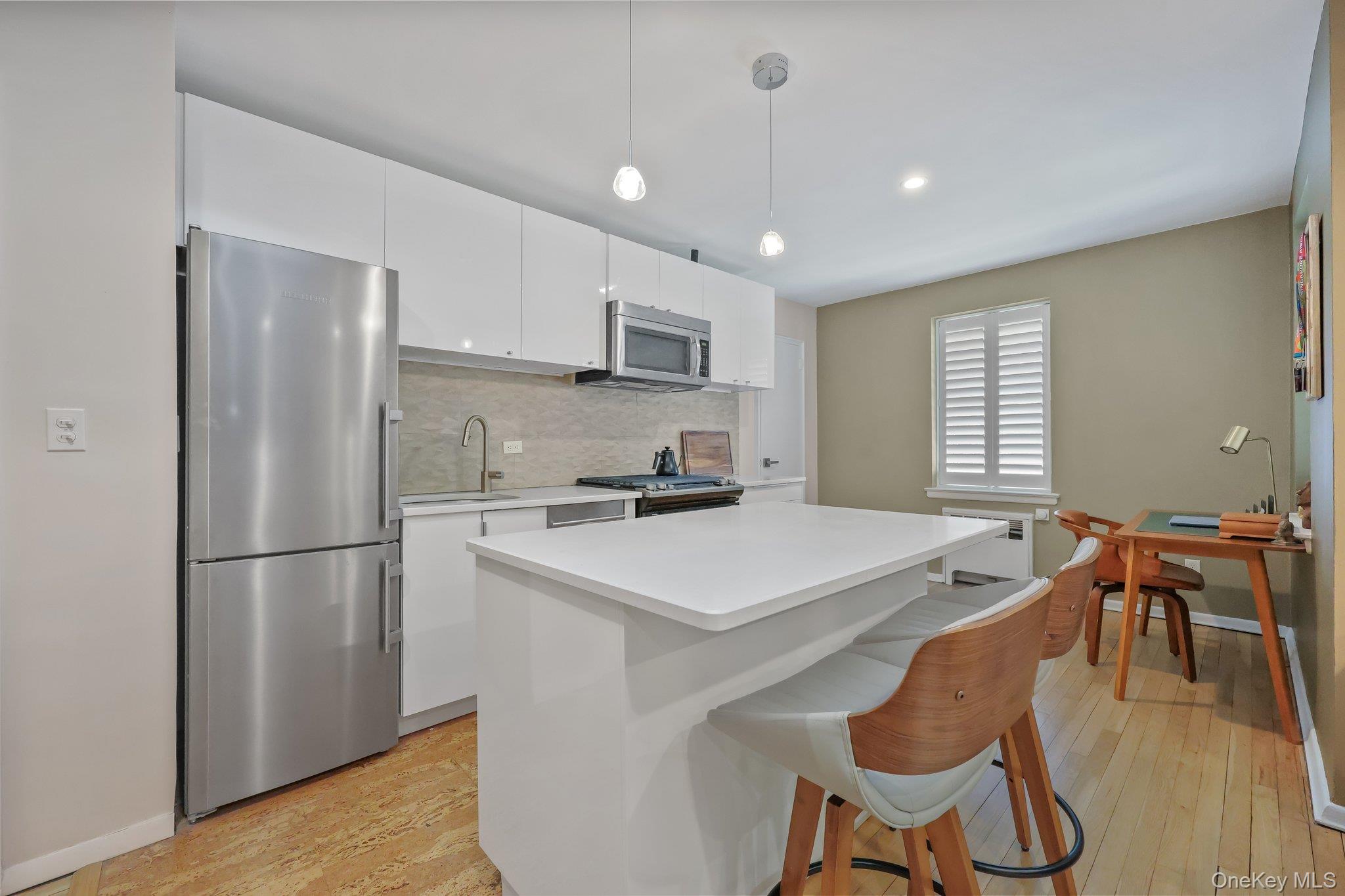 52 Lafayette Place 1F