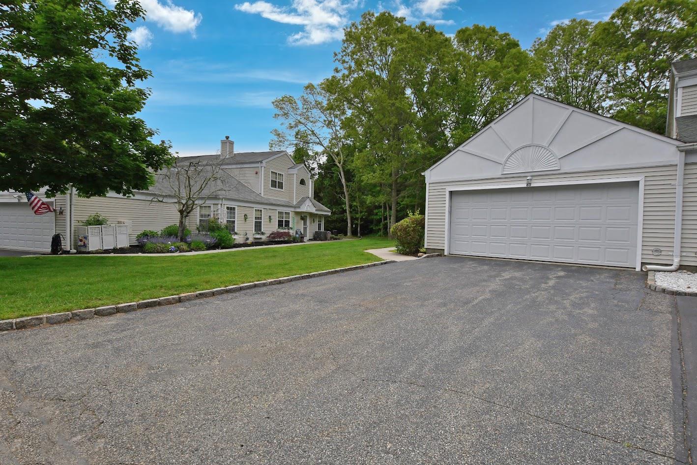 83 Fox Court, Manorville, New York image 23