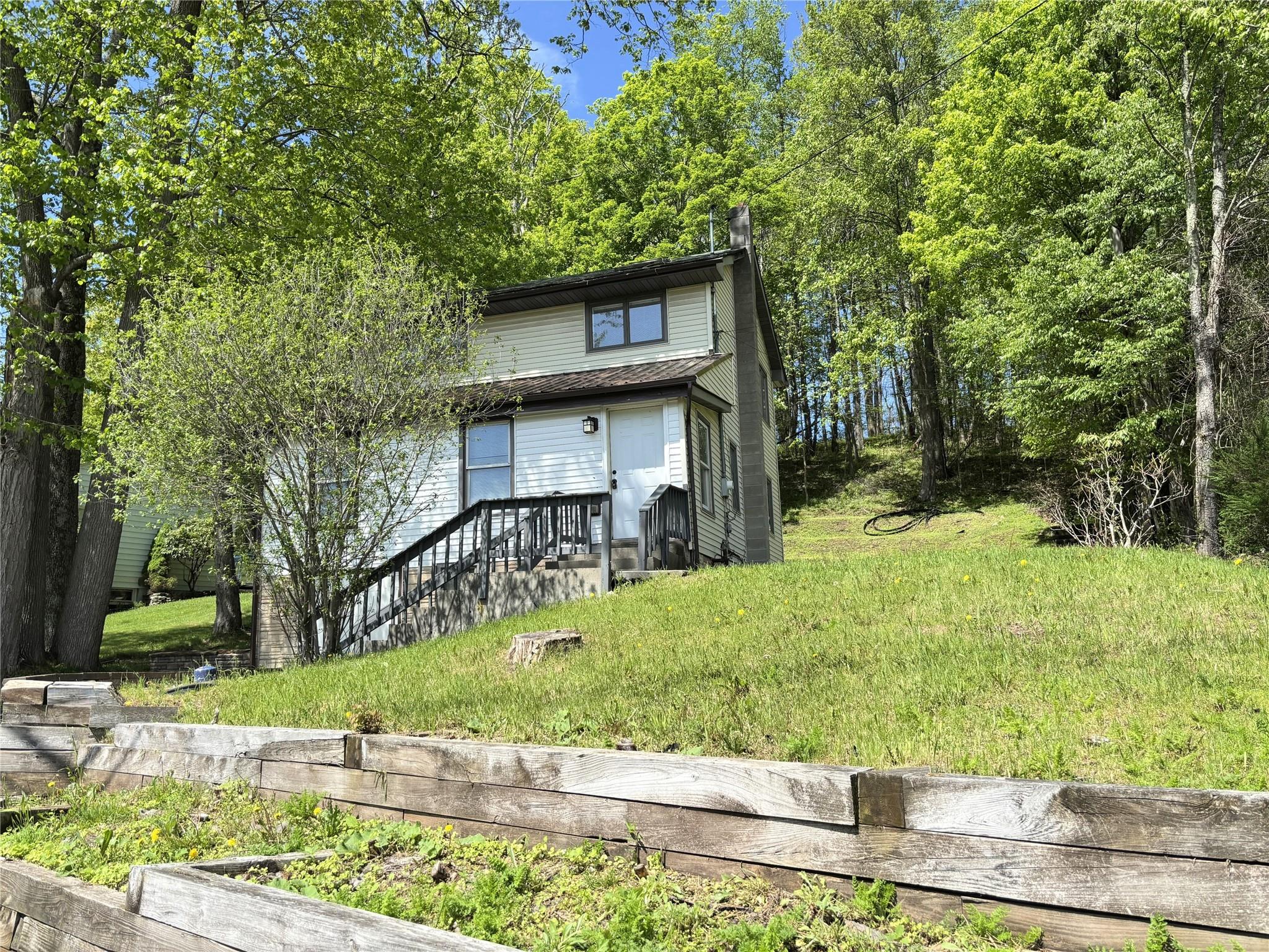 4 Worden Lane Ln, White Sulphur Spring, New York image 1