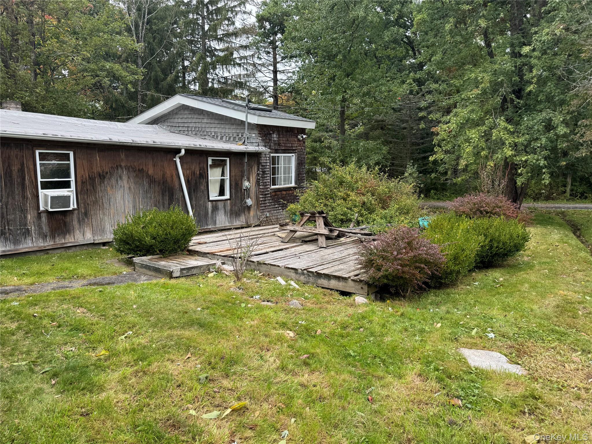 59 Laurel Trail