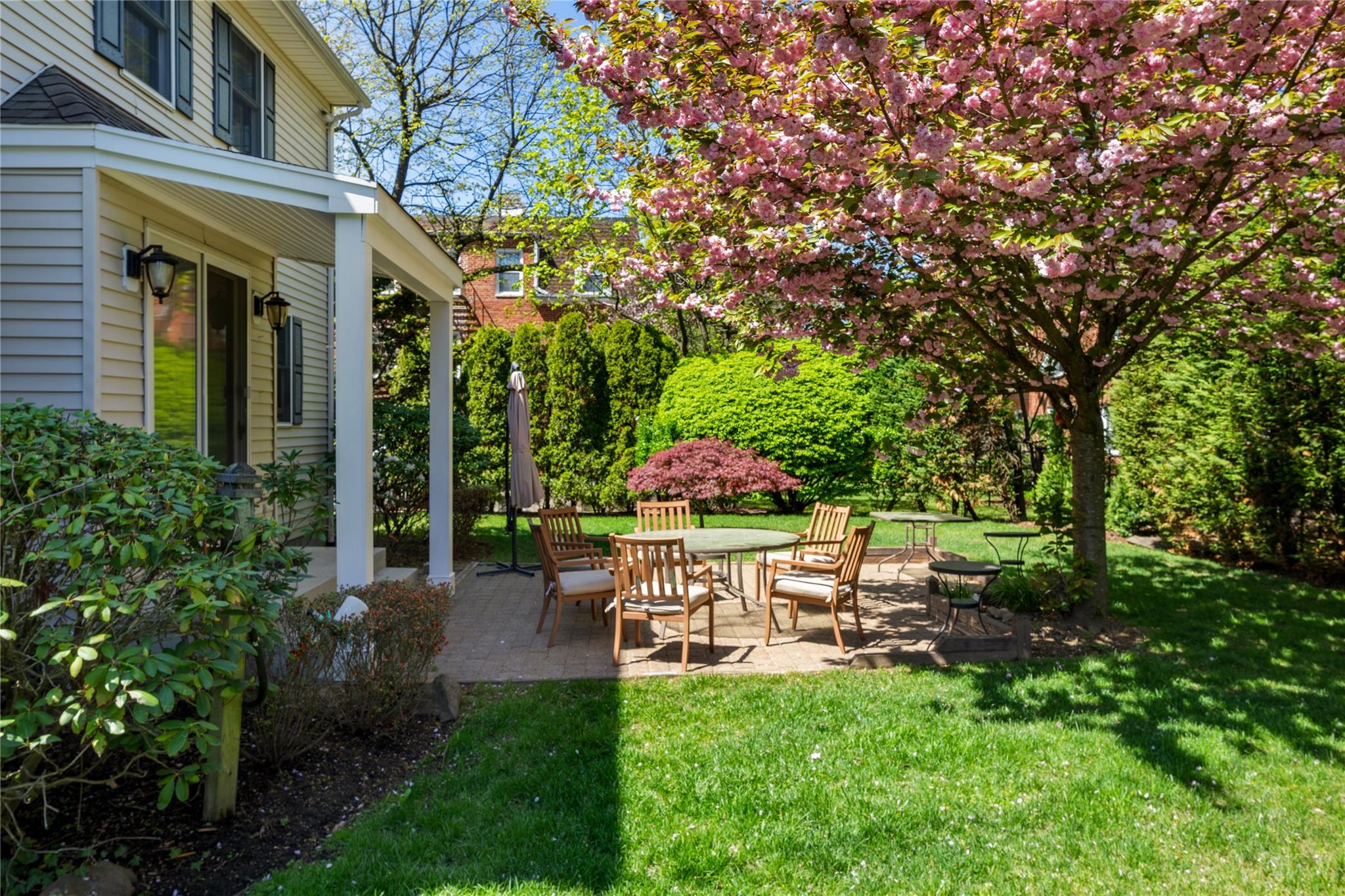 131 2nd Street, Garden City, New York image 23