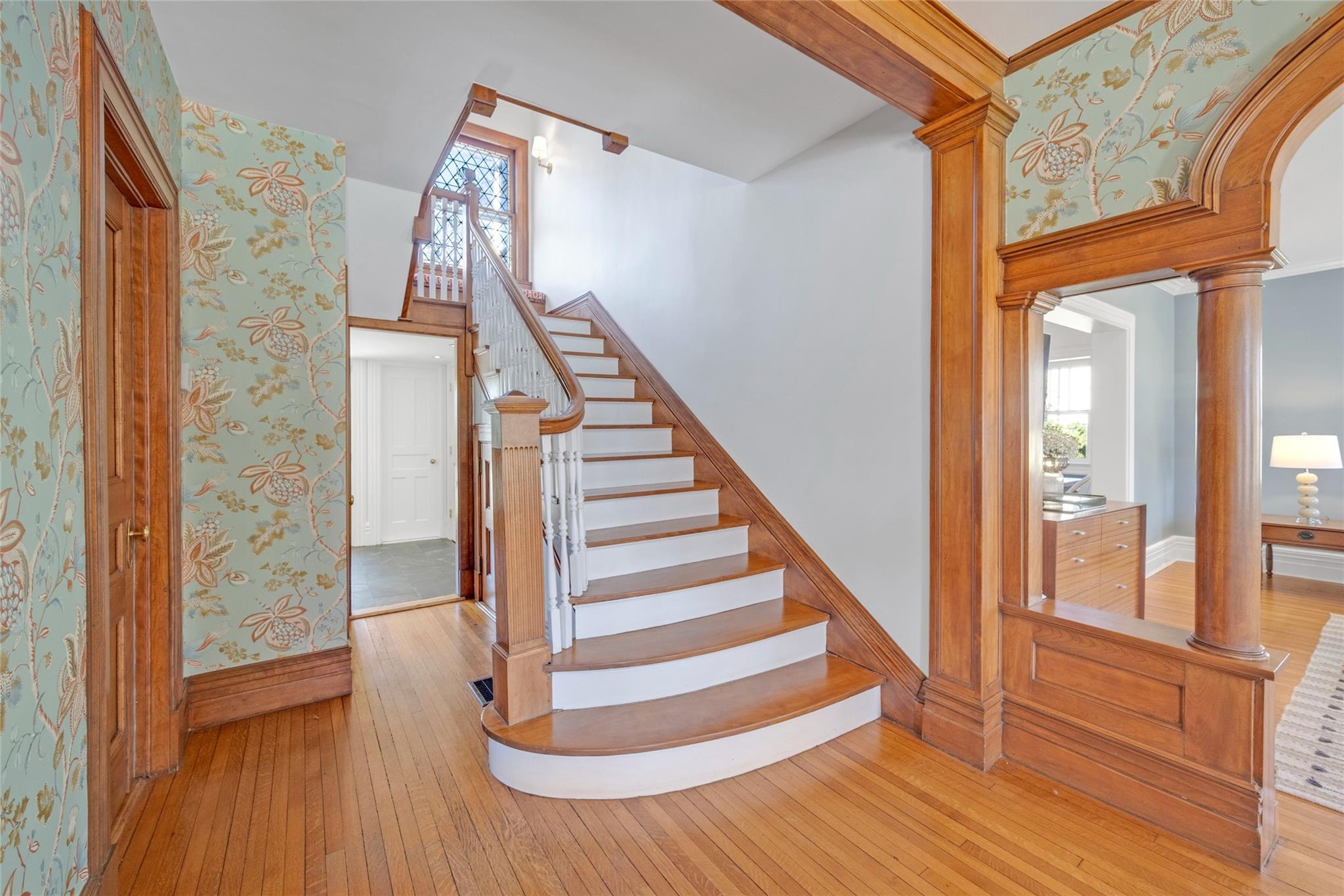 157 W Loring Avenue, Pelham, New York image 18