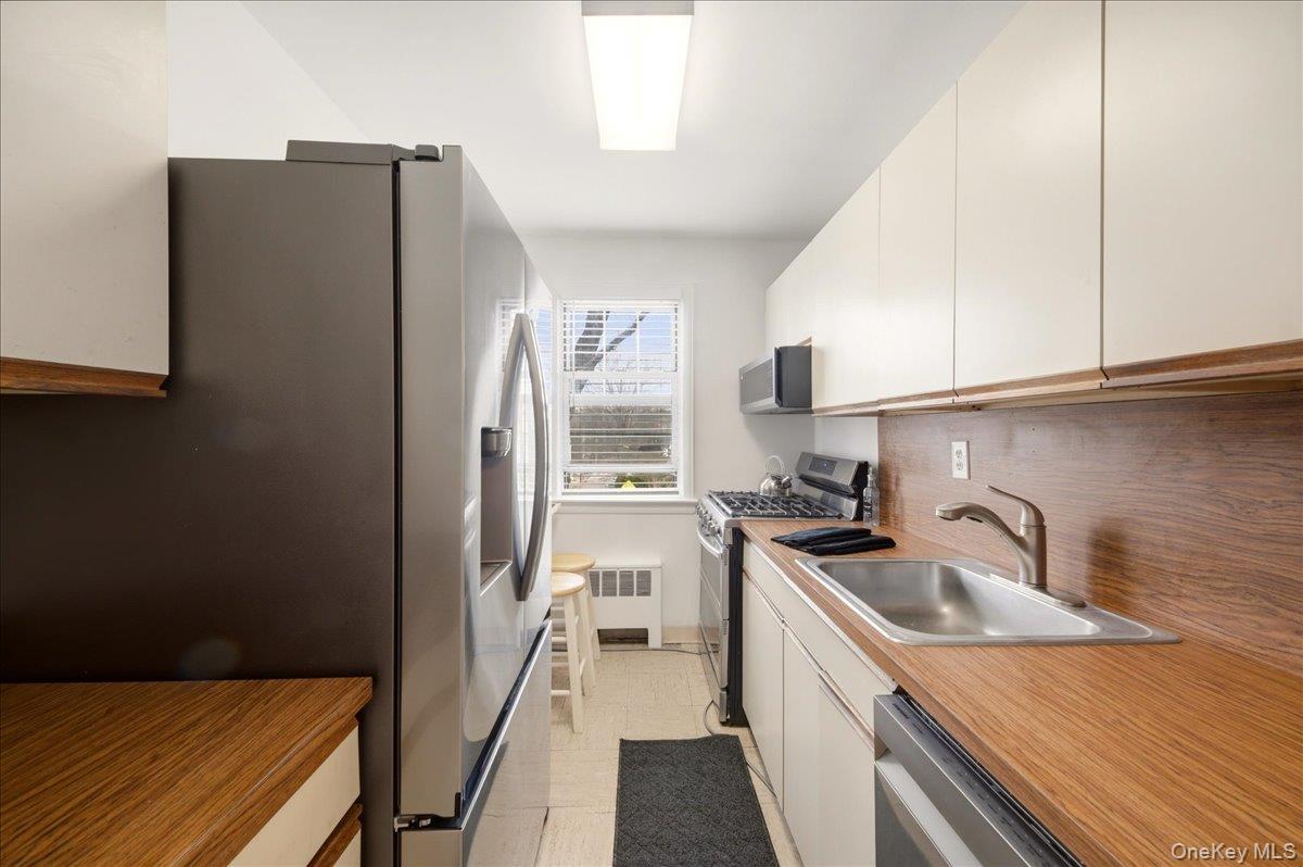 126 Underhill Avenue 1B