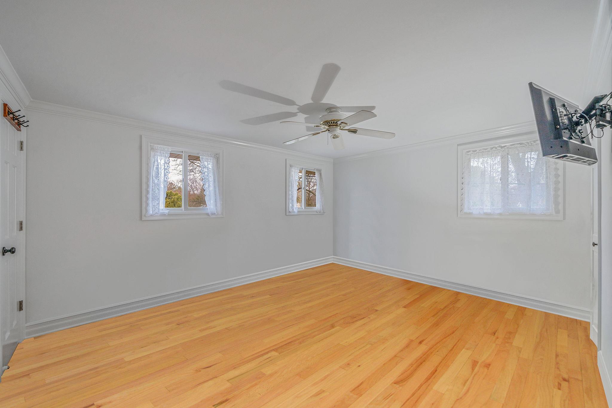 114 Dawson Drive, Greenlawn, New York image 15