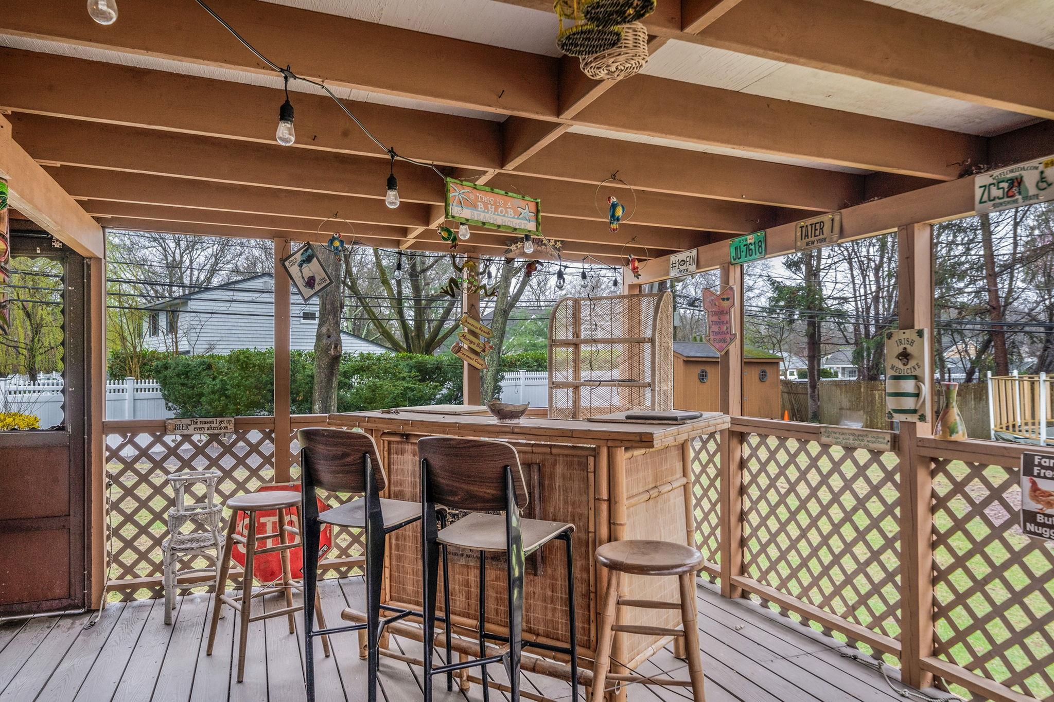 114 Dawson Drive, Greenlawn, New York image 27