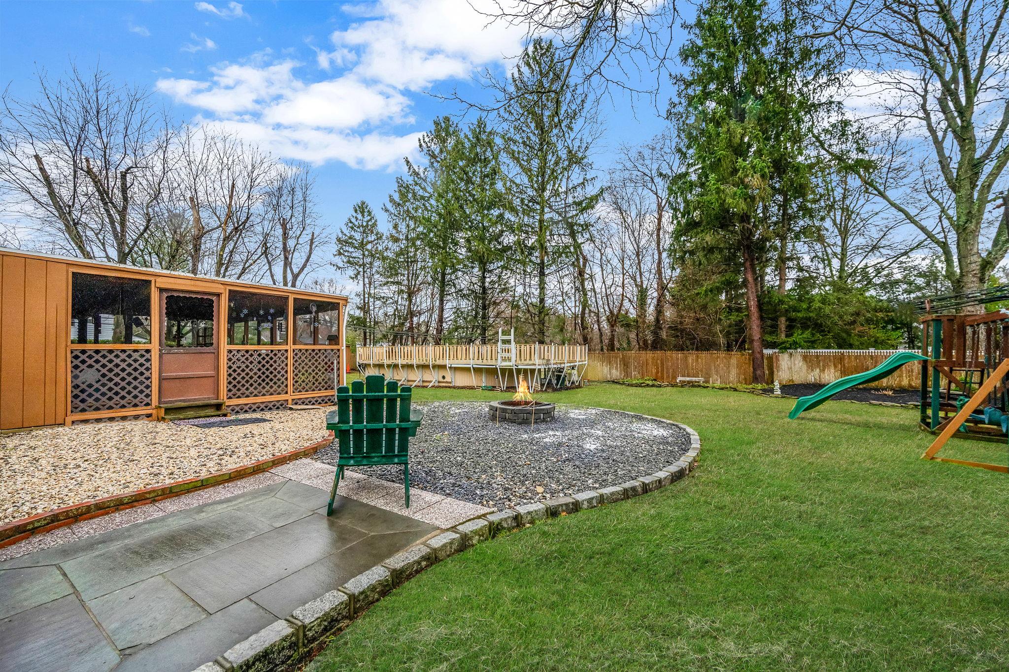114 Dawson Drive, Greenlawn, New York image 32