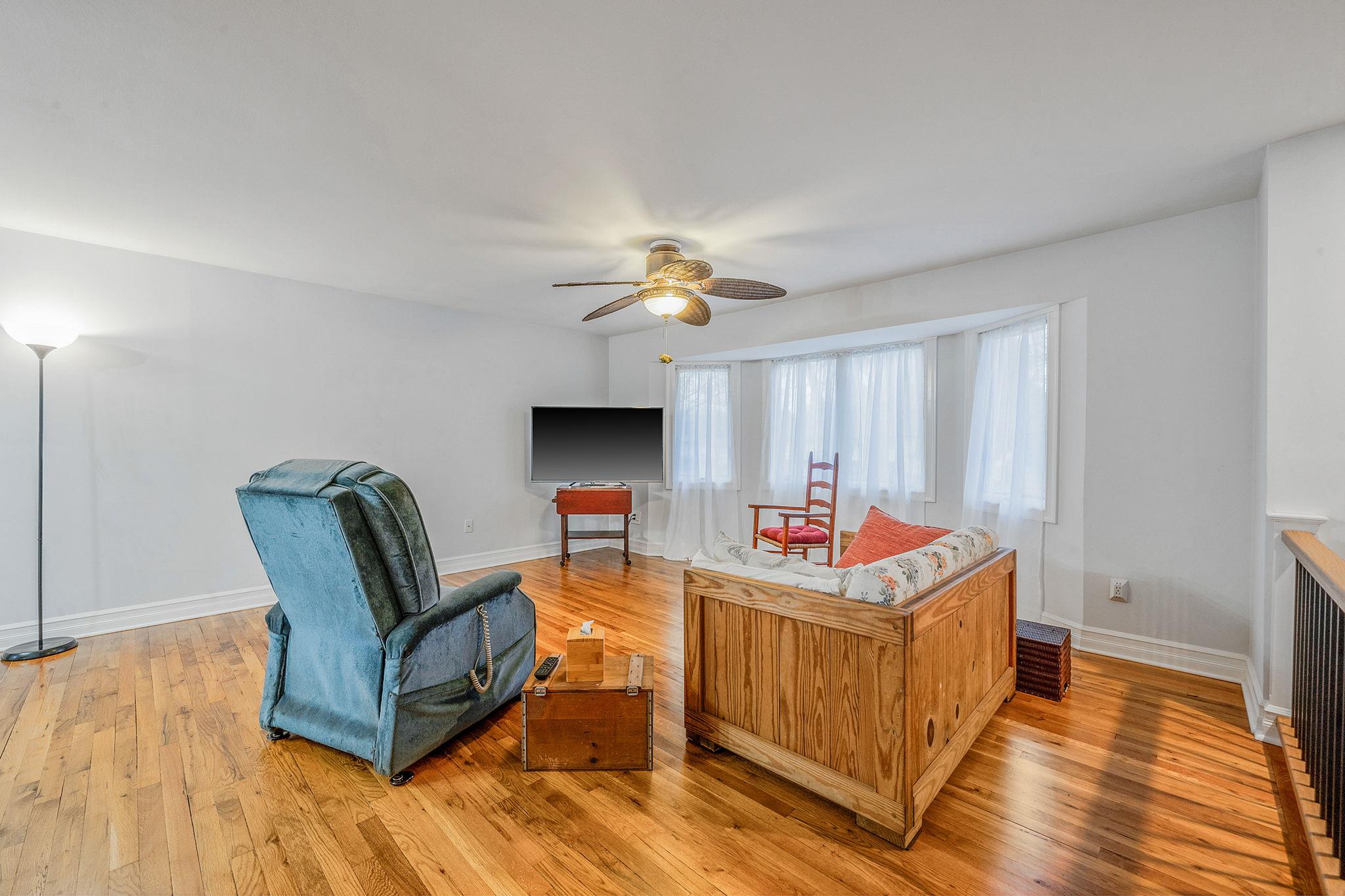 114 Dawson Drive, Greenlawn, New York image 14