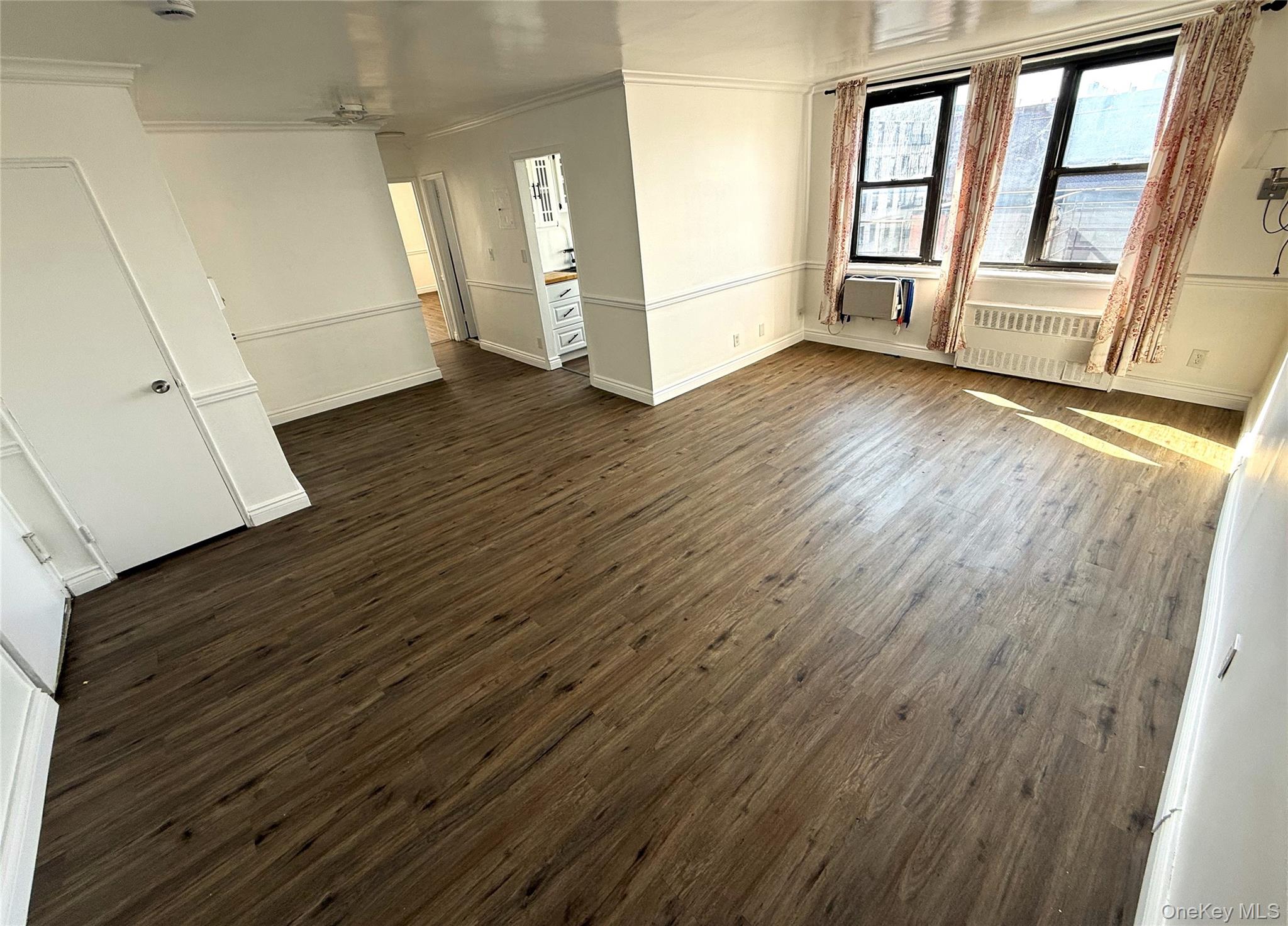 143 Bruce Avenue 3G