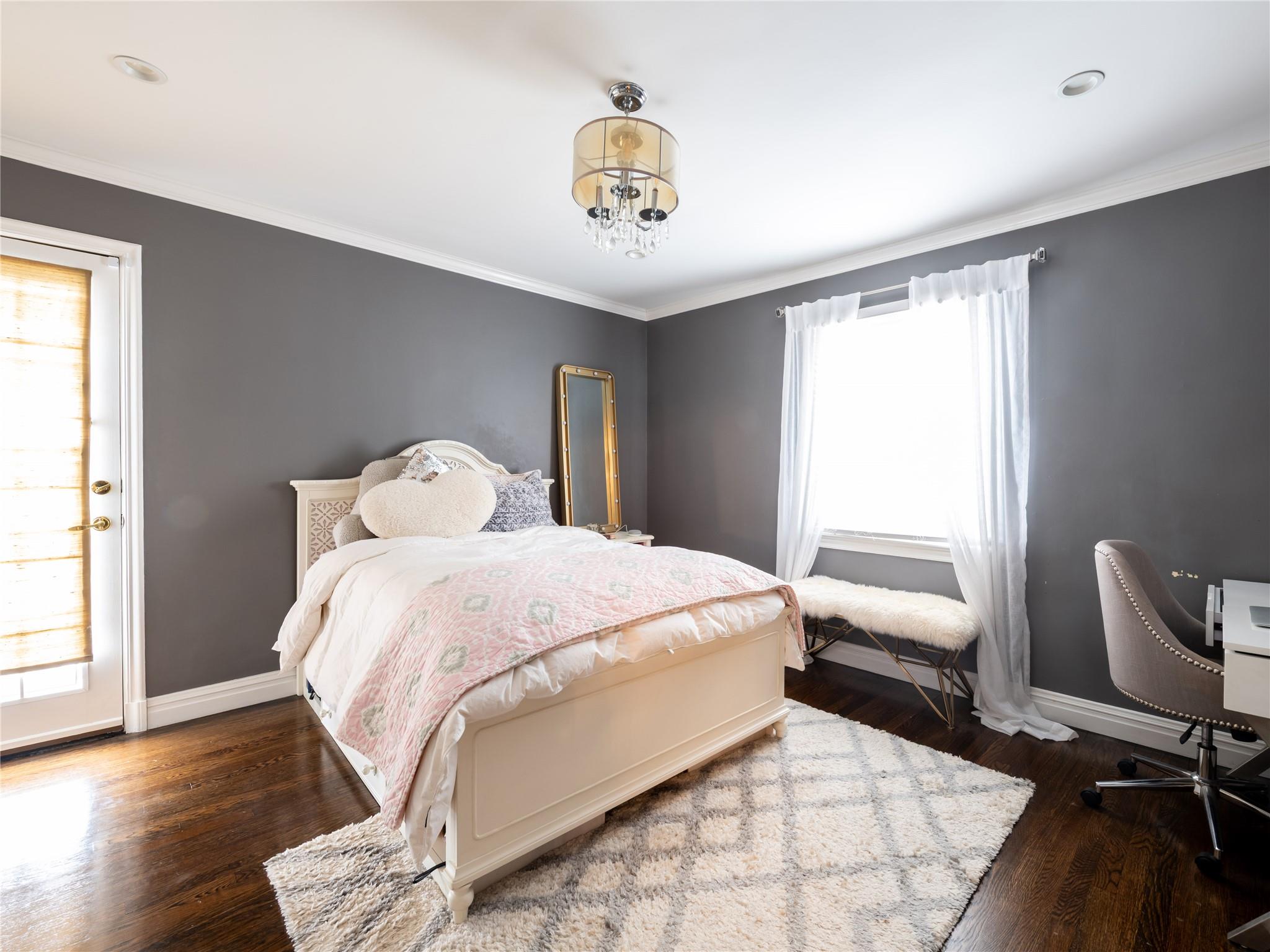 67 Village Road, Manhasset, New York image 18