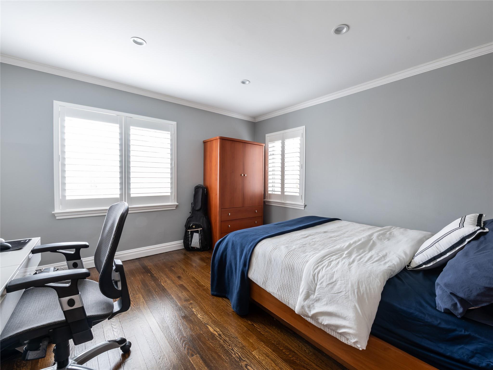 67 Village Road, Manhasset, New York image 19
